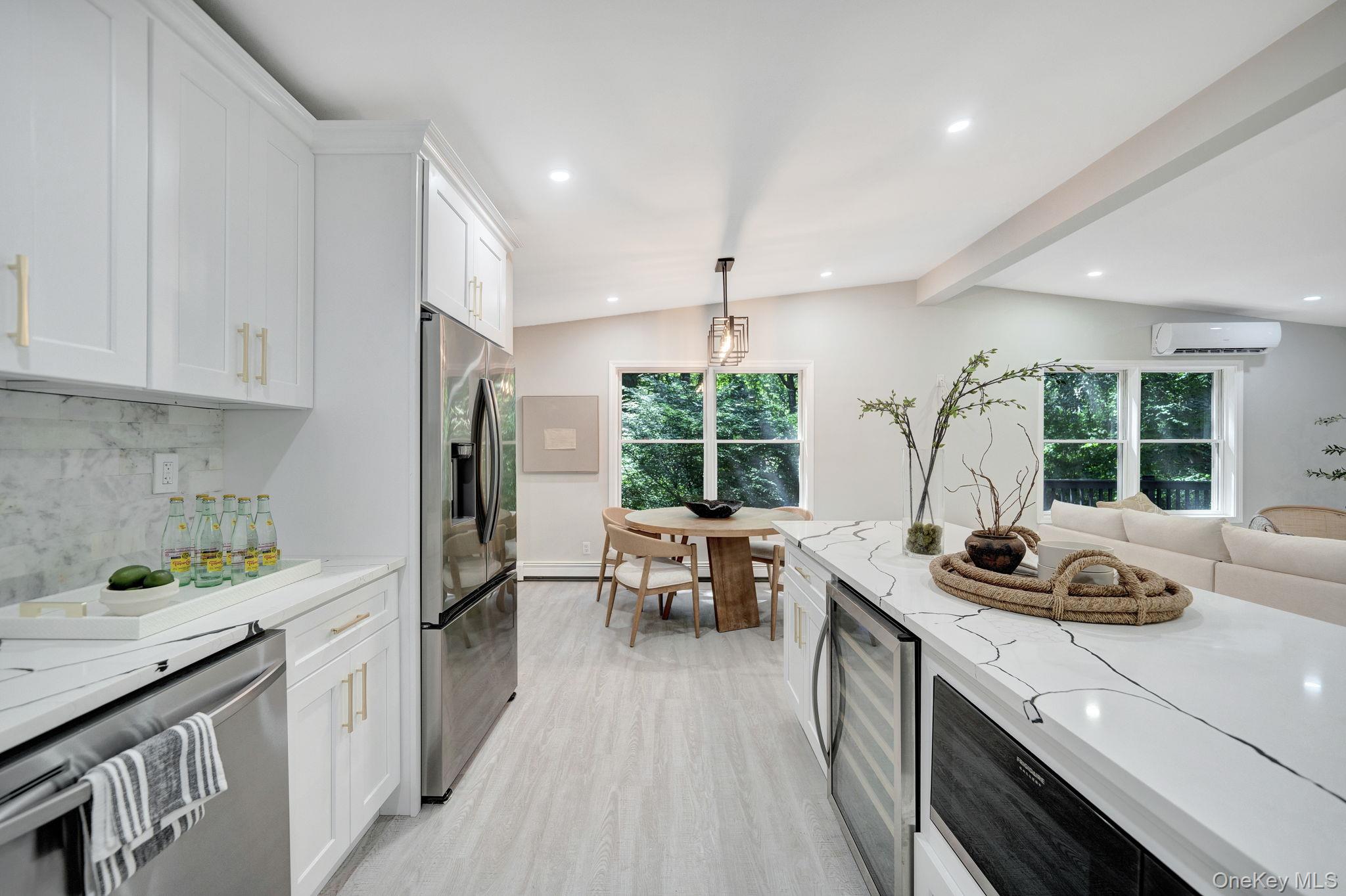 644 Bread And Cheese Hollow Road, Northport, NY 11768