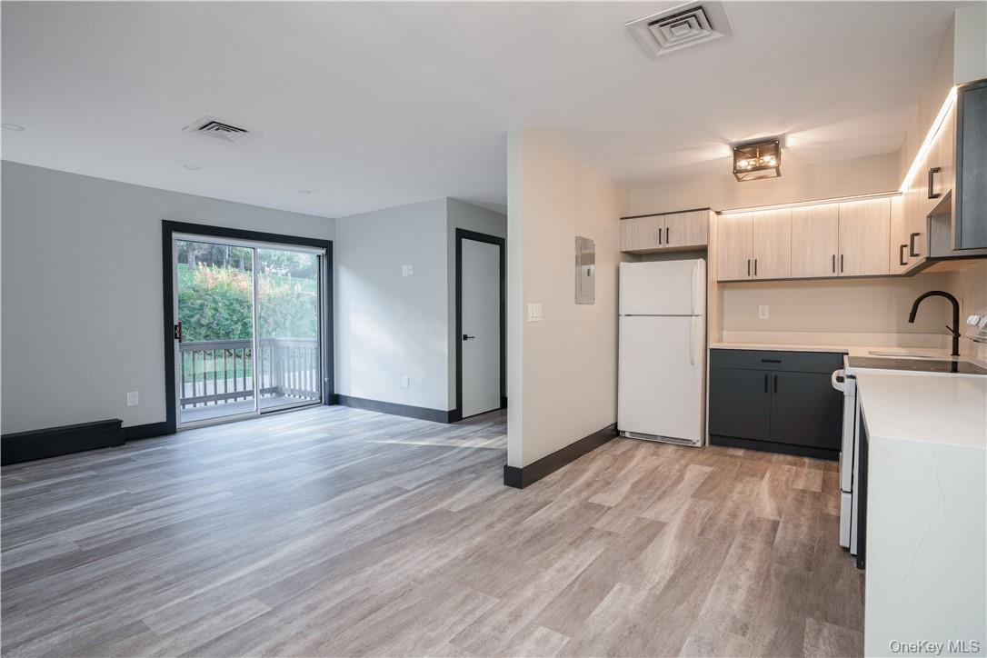 8-12 S Boulevard # 12-102, Nyack, NY 10960