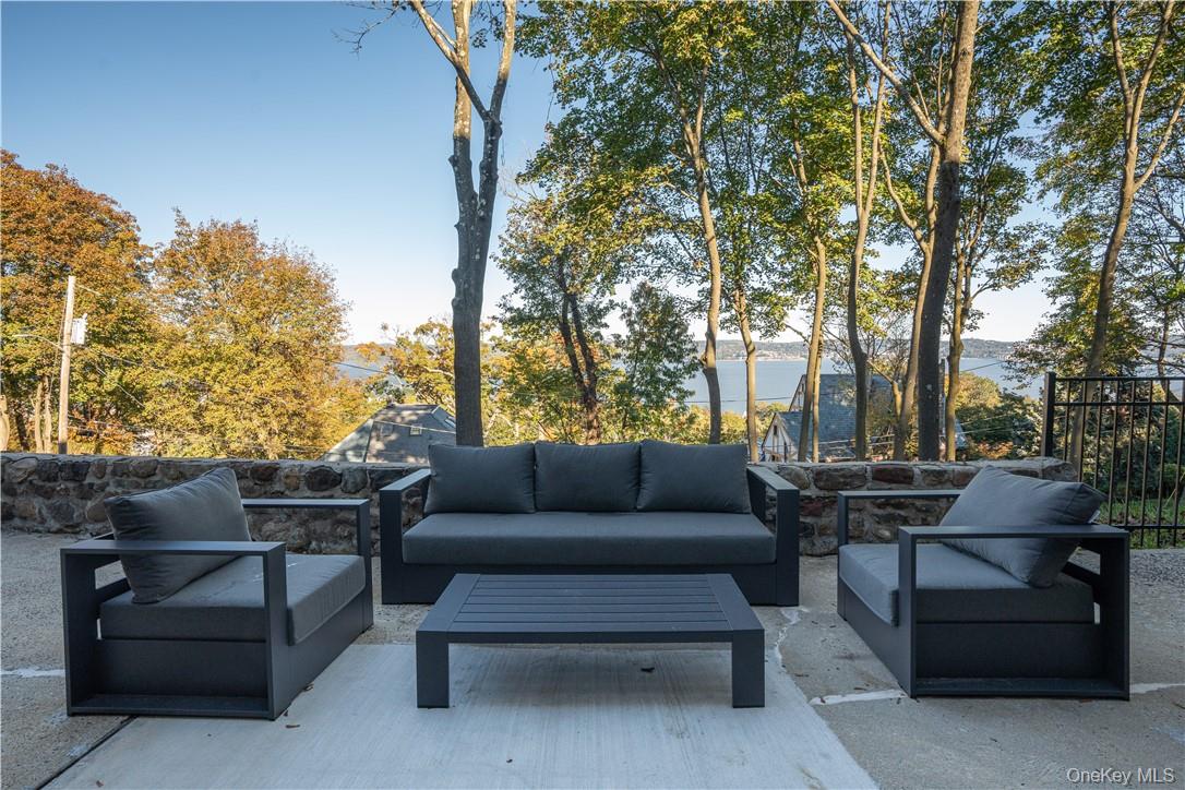 8-12 S Boulevard # 12-102, Nyack, NY 10960