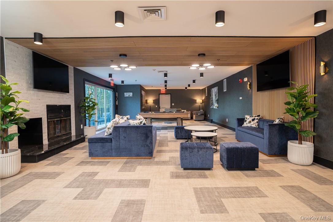 8-12 S Boulevard # 12-102, Nyack, NY 10960