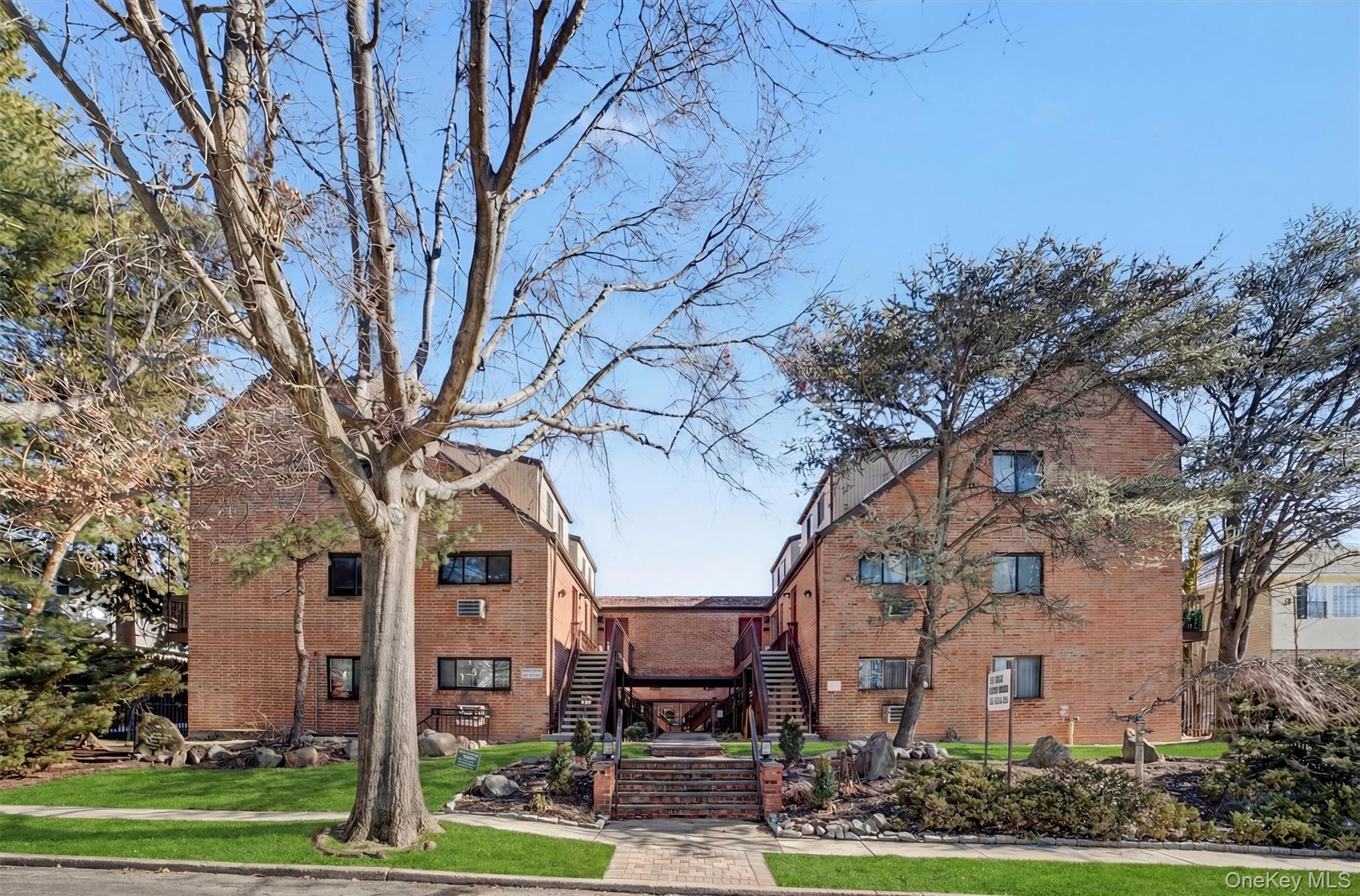 50 Dekalb Avenue # 2E, White Plains, NY 10605