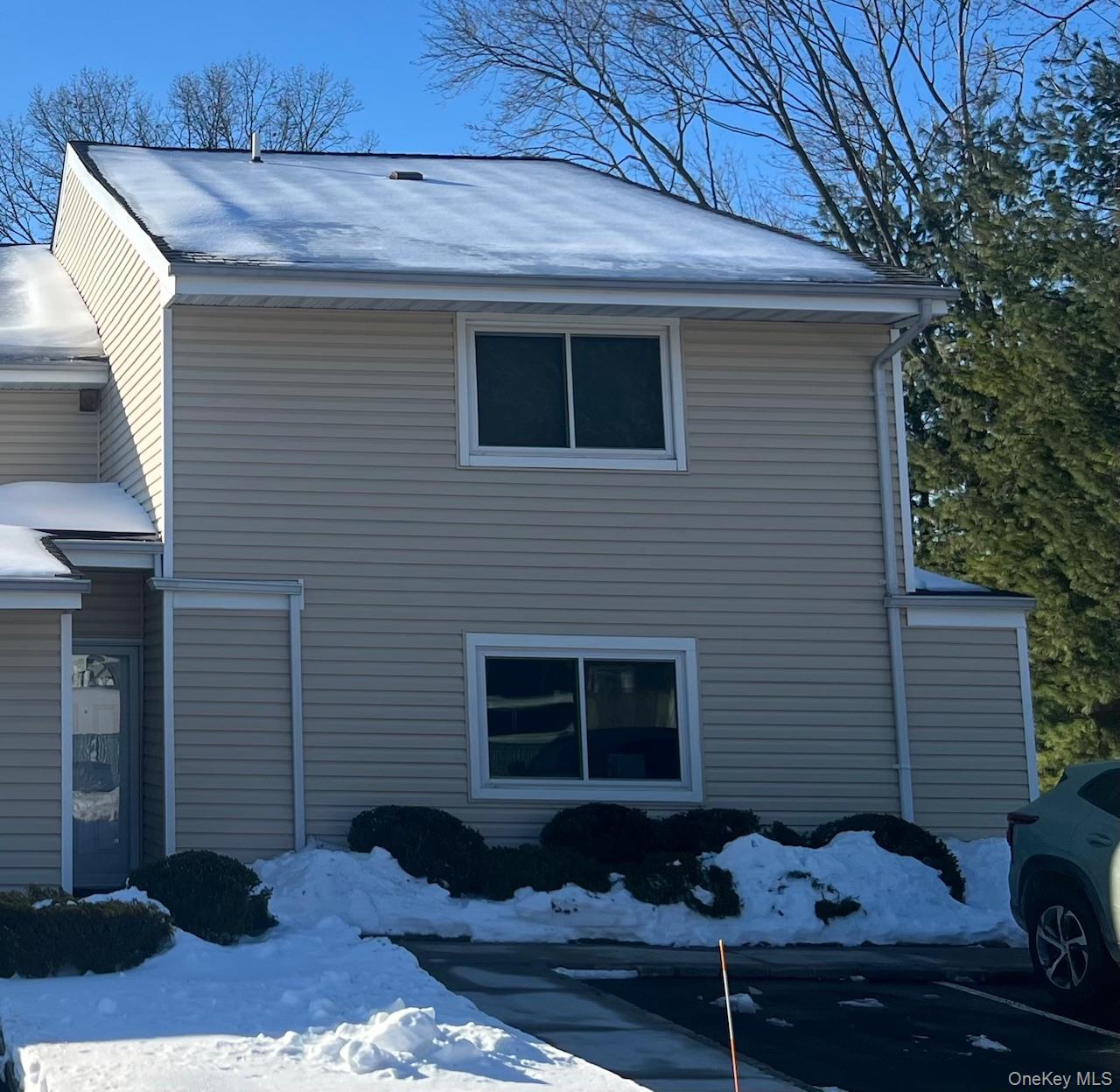 590 Haig Street # 101, Baldwin, NY 11510