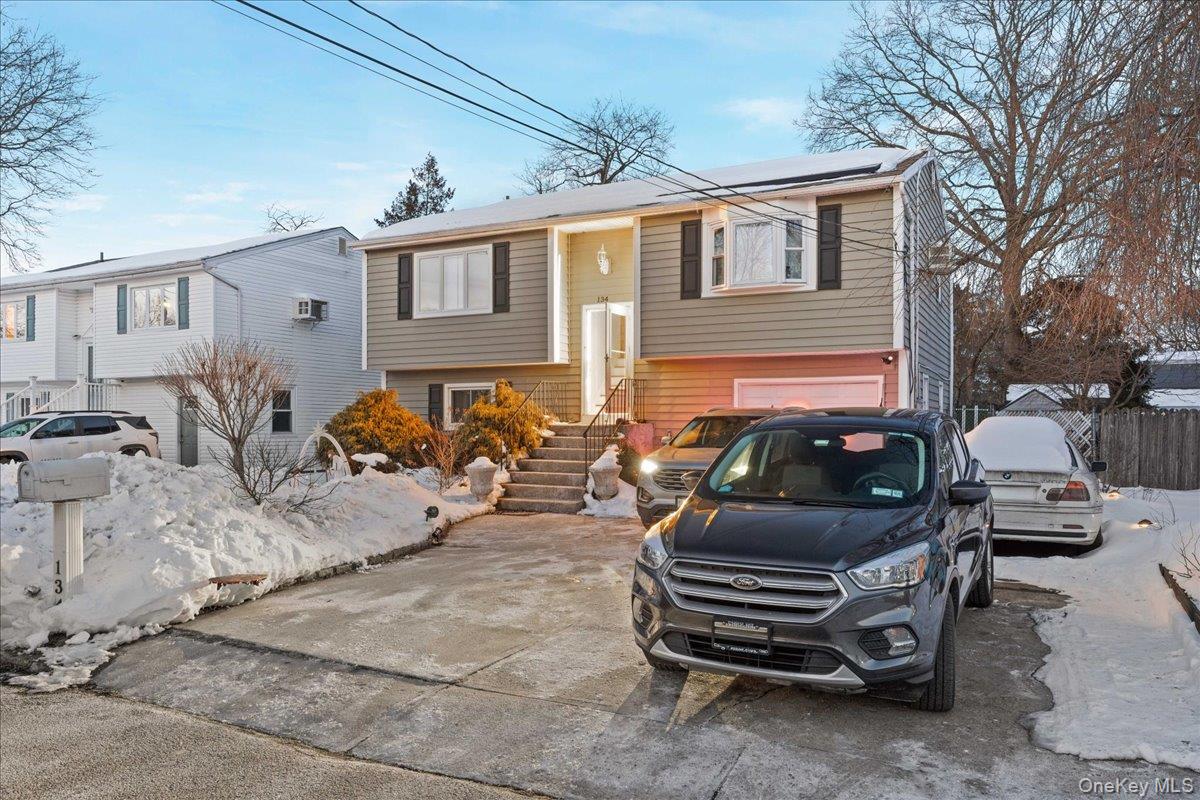 134 11th Avenue, Huntington, NY 11746