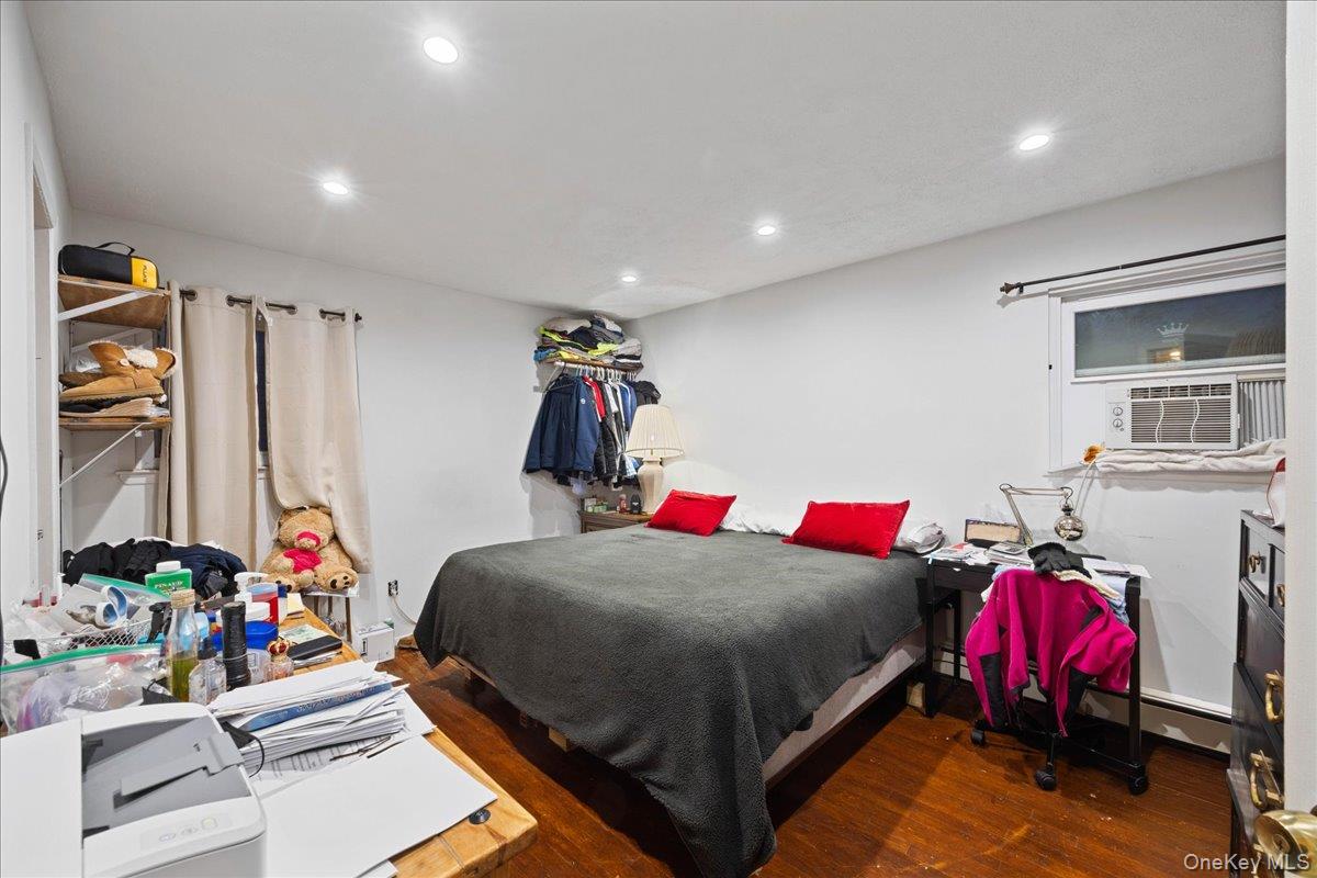 134 11th Avenue, Huntington, NY 11746