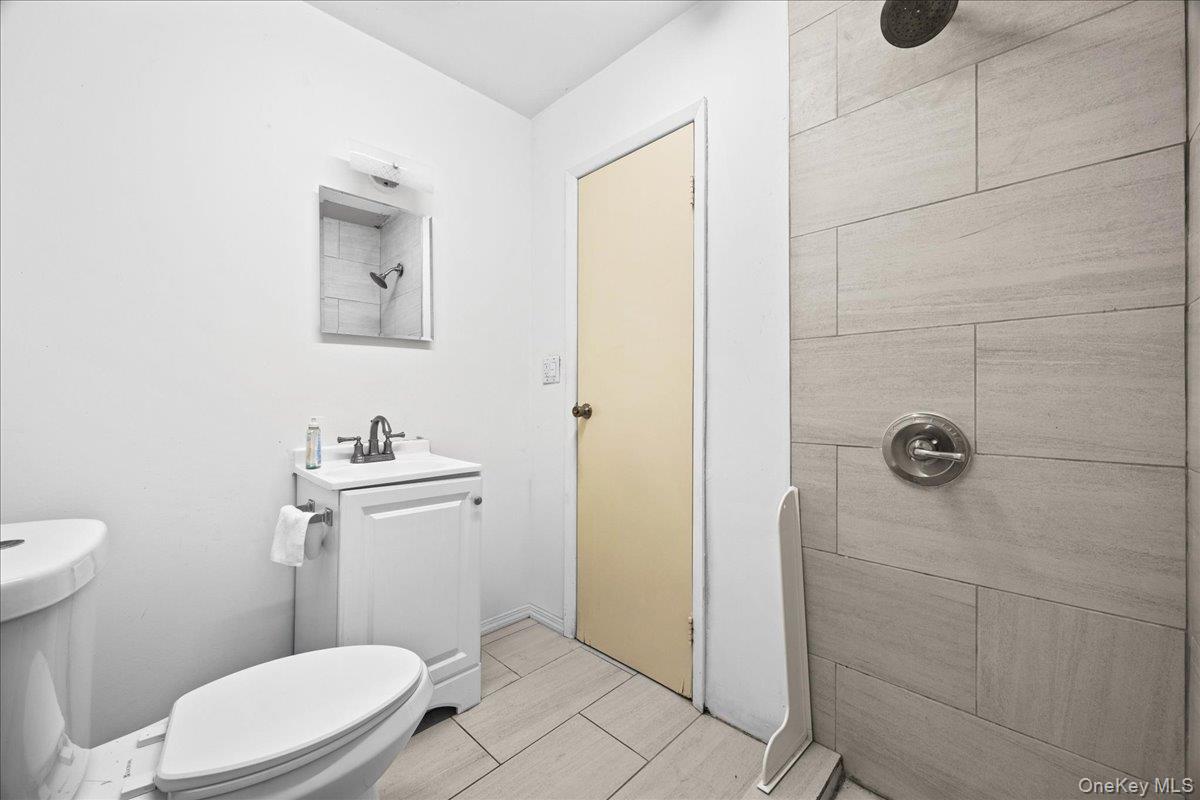 134 11th Avenue, Huntington, NY 11746