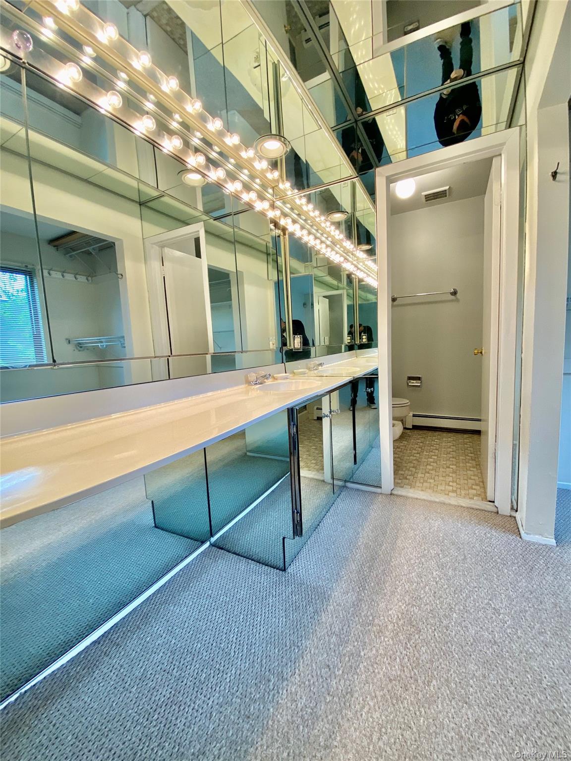 75 Greenway Close # 1, Rye Brook, NY 10573