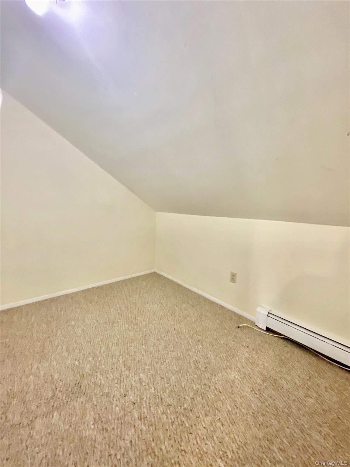 75 Greenway Close # 1, Rye Brook, NY 10573