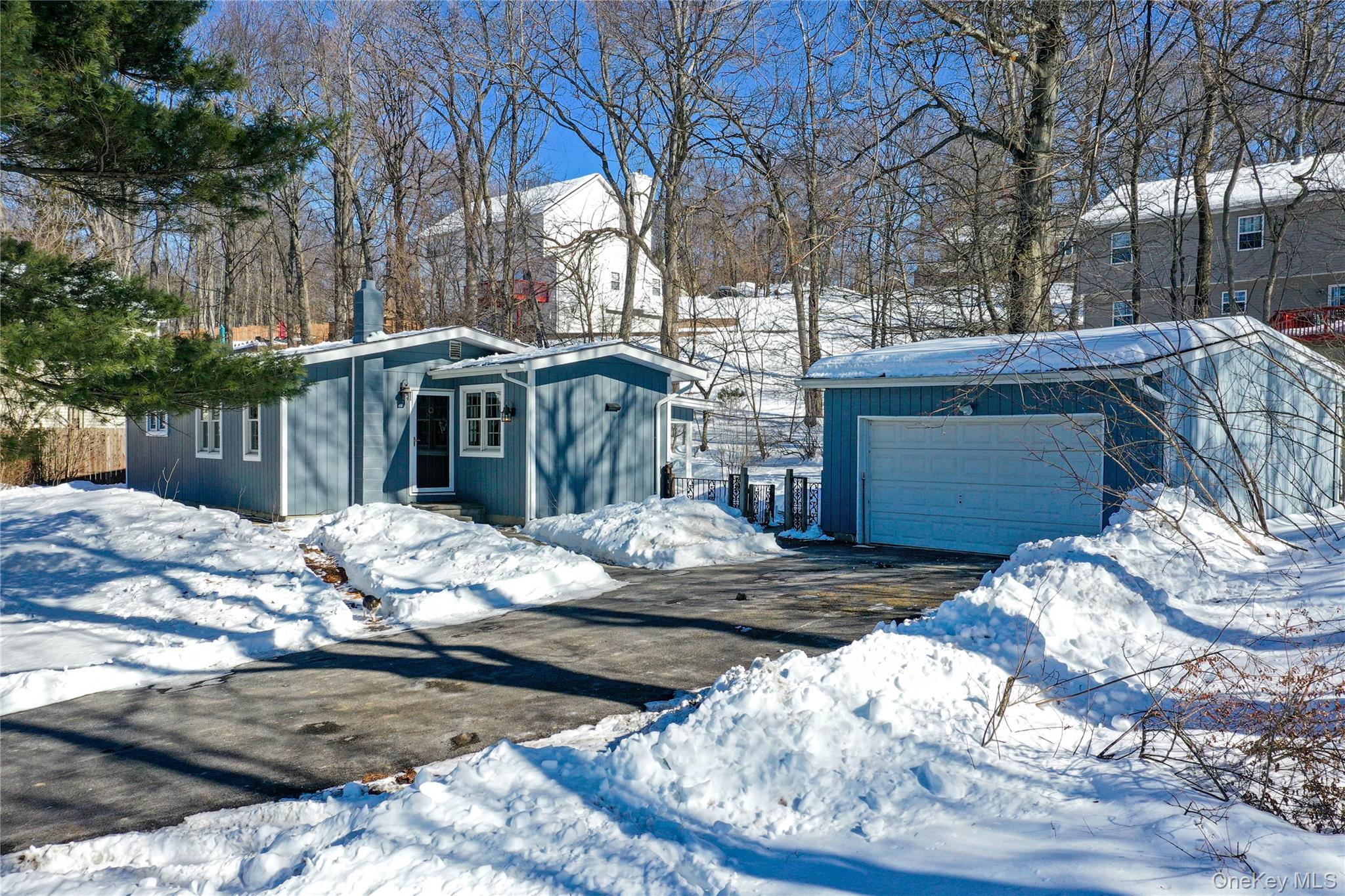 320 Walnut Avenue, New Windsor, NY 12553