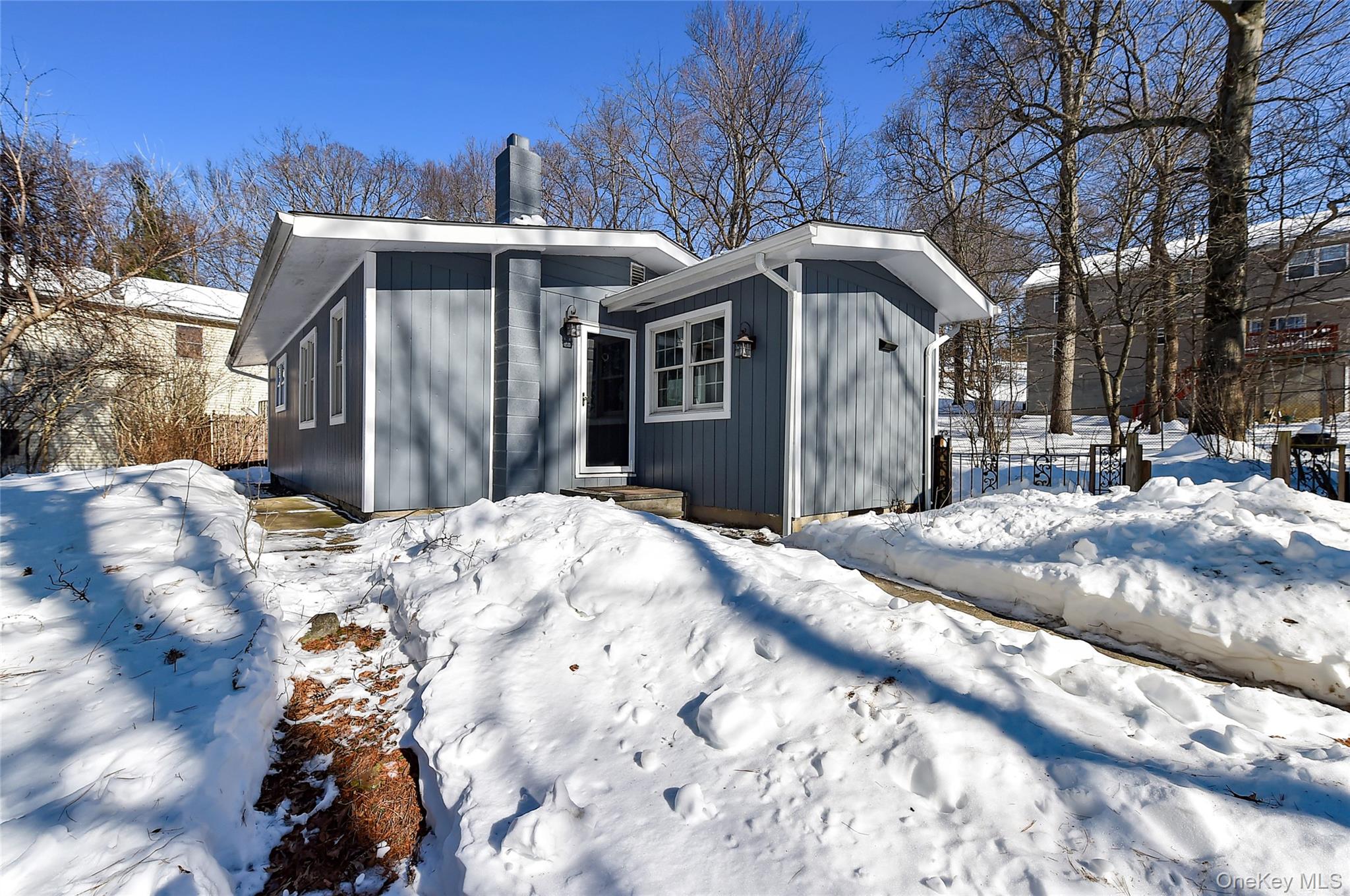 320 Walnut Avenue, New Windsor, NY 12553