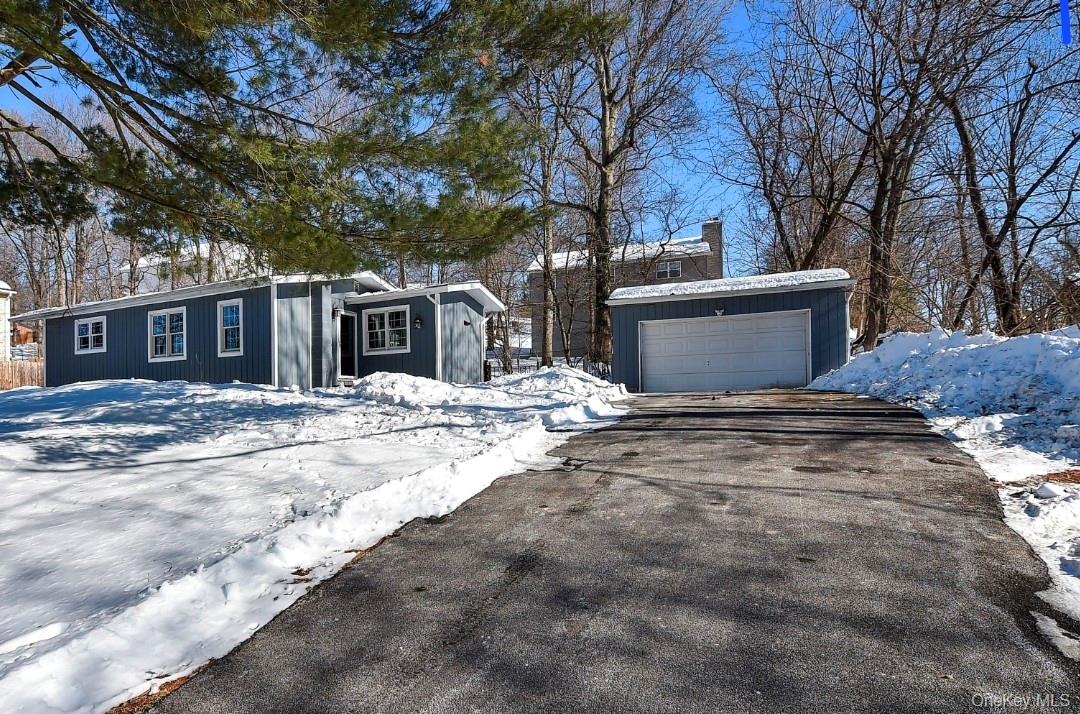 320 Walnut Avenue, New Windsor, NY 12553