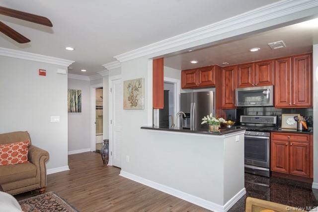 1703 Vista View Drive # 1104, Farmingville, NY 11738