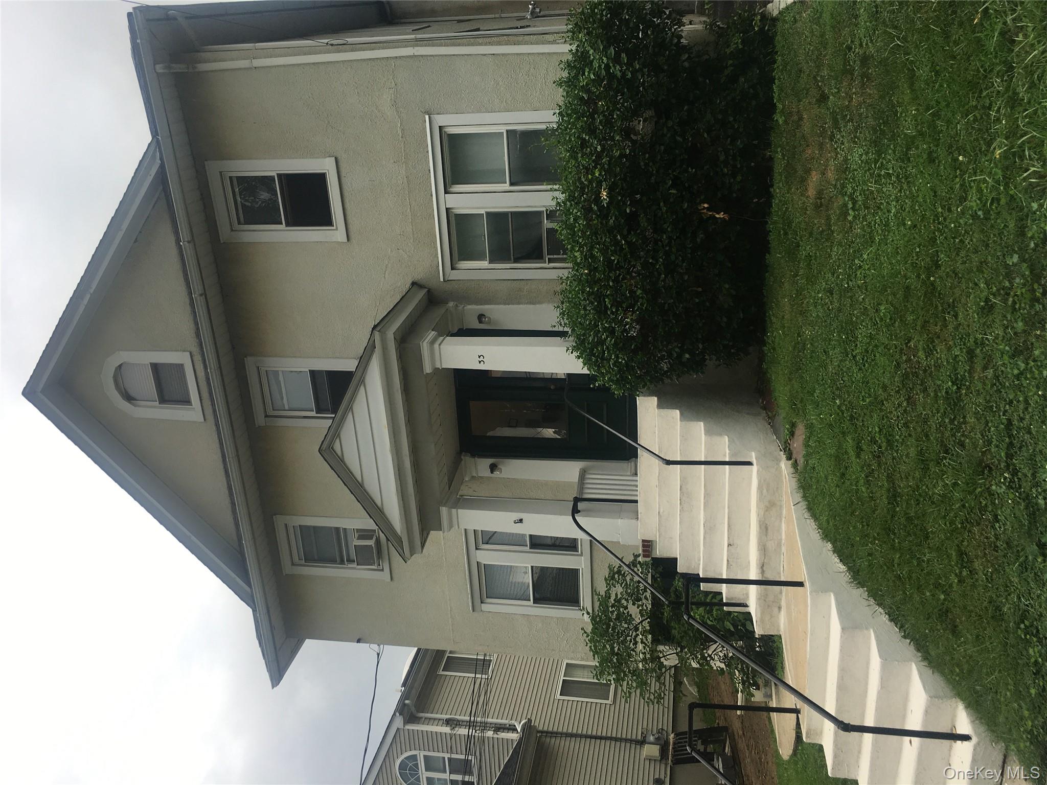 33 Irma Avenue, Port Washington, NY 11050