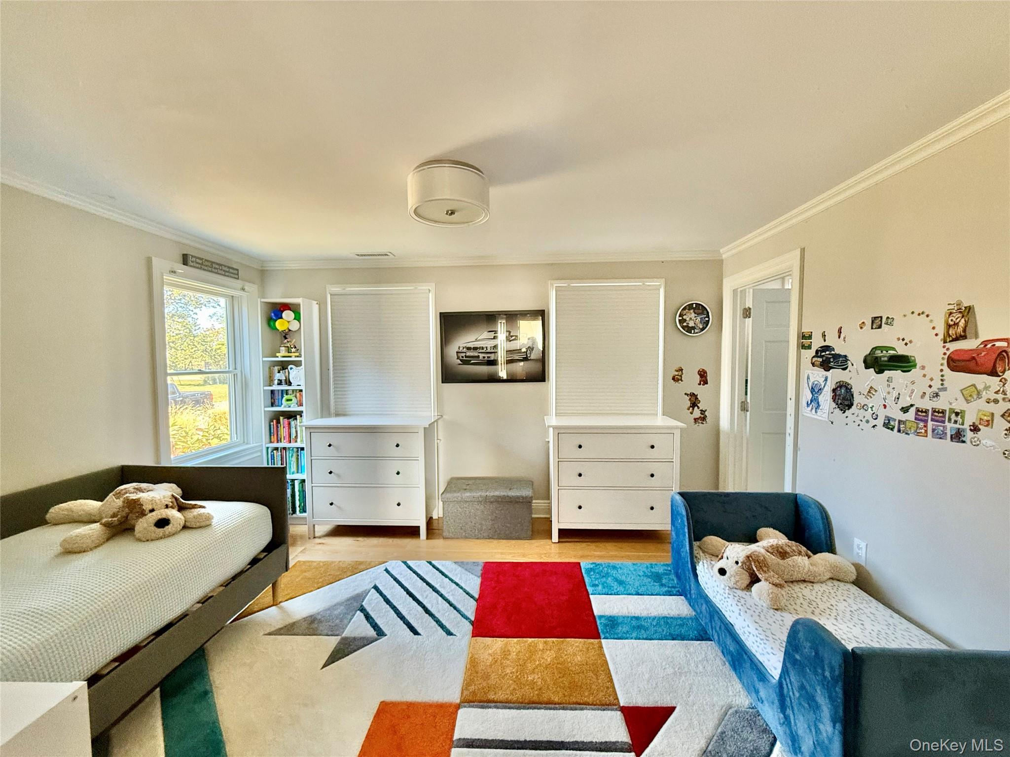 2450 Peters Neck Road, Orient, NY 11957