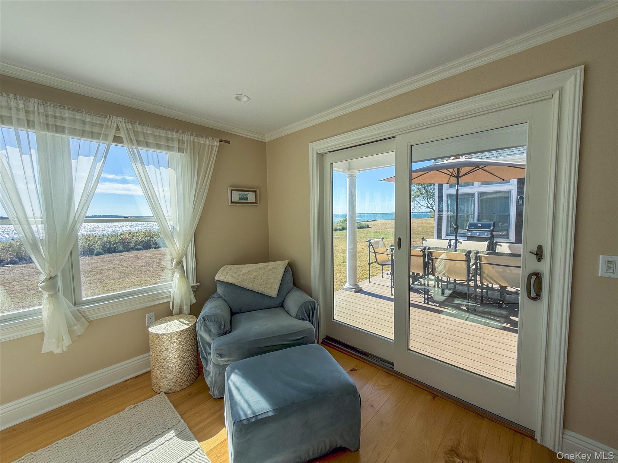 2450 Peters Neck Road, Orient, NY 11957