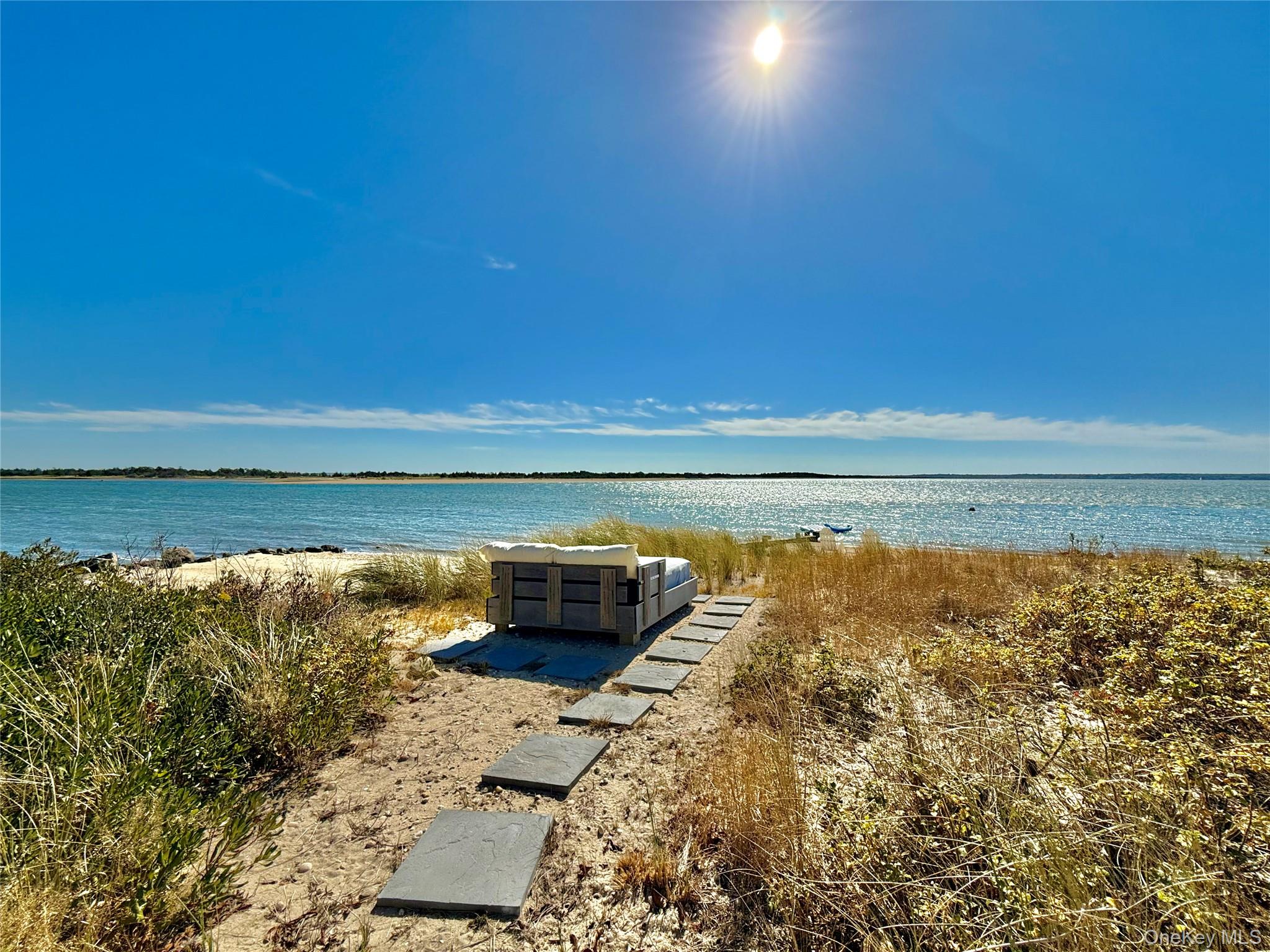 2450 Peters Neck Road, Orient, NY 11957