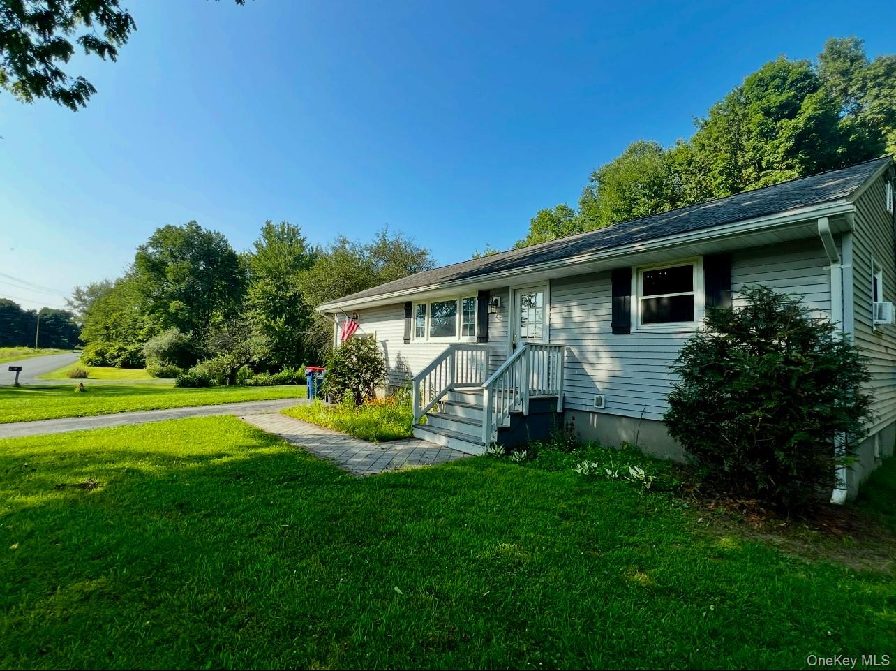 82 Rokeby Road, Red Hook, NY 12571