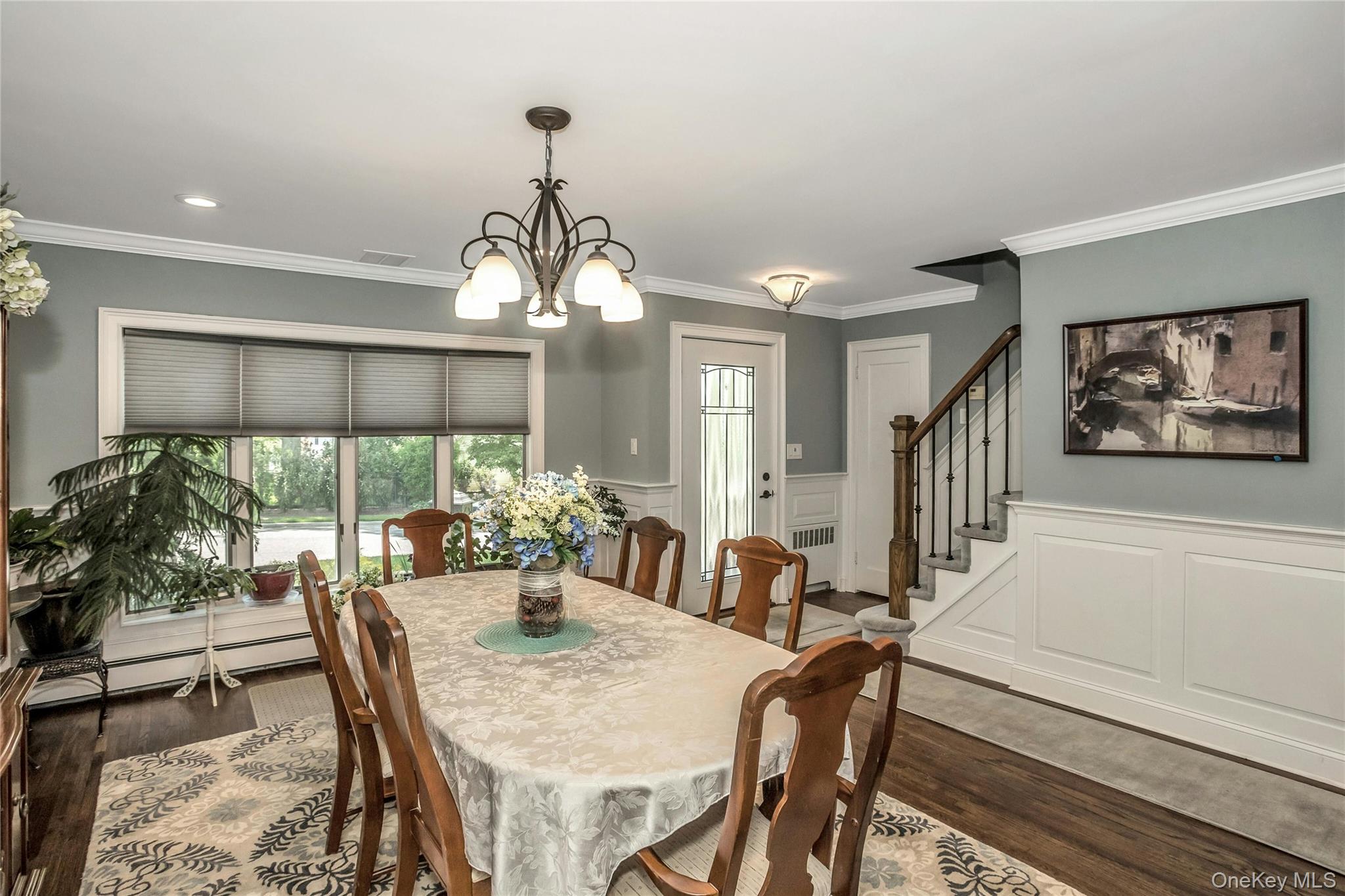 45 Ridge Road, Farmingdale, NY 11735