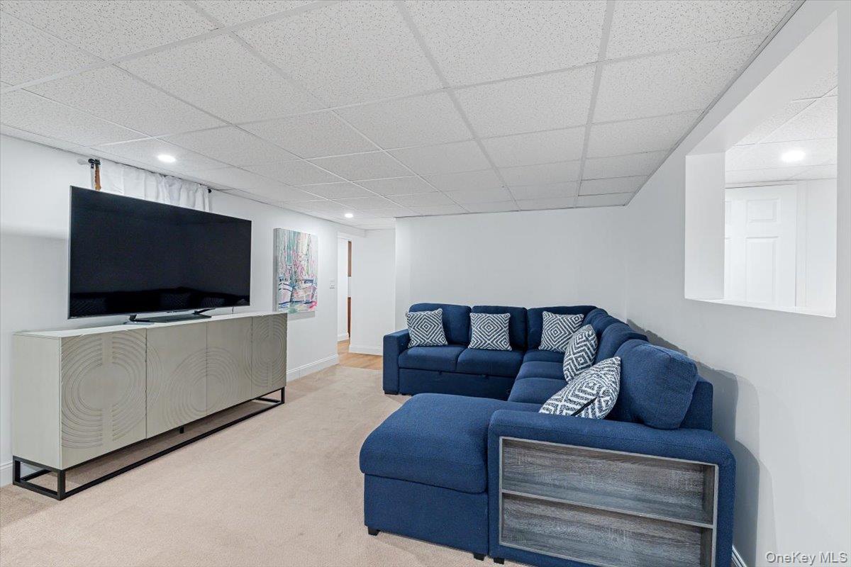 13 Colonial Lane, Bellport Village, NY 11713