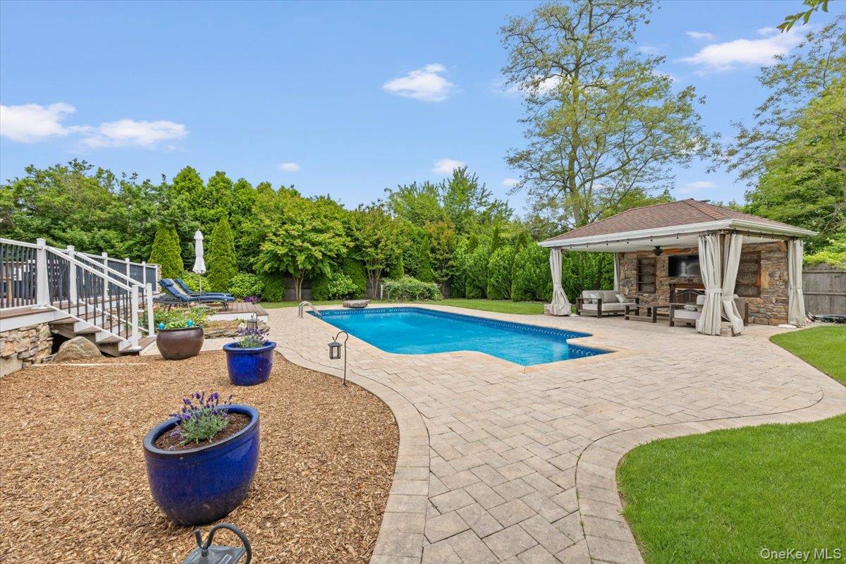 13 Colonial Lane, Bellport Village, NY 11713