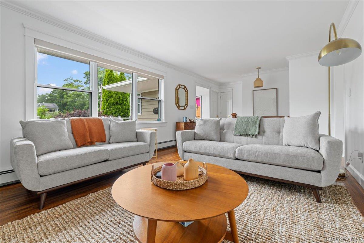 13 Colonial Lane, Bellport Village, NY 11713