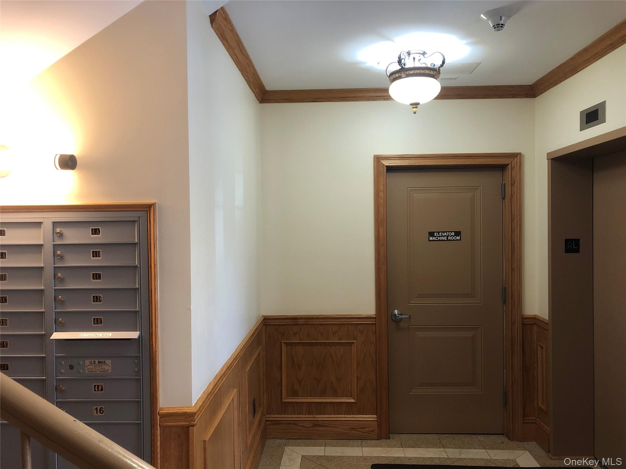 147 Main Street # 2-H, Mineola, NY 11501