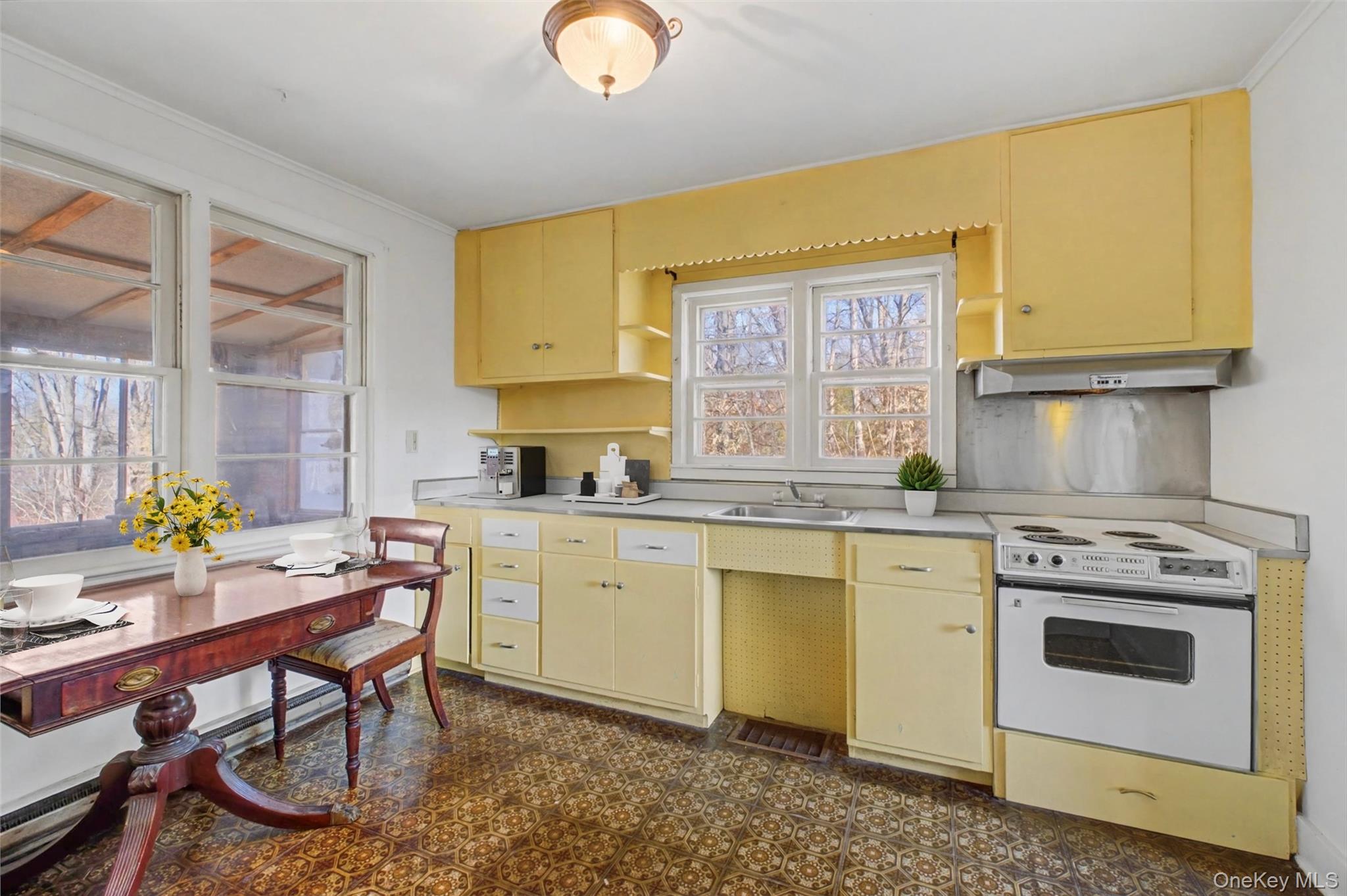 566 Old State Road, Wappingers Falls, NY 12590