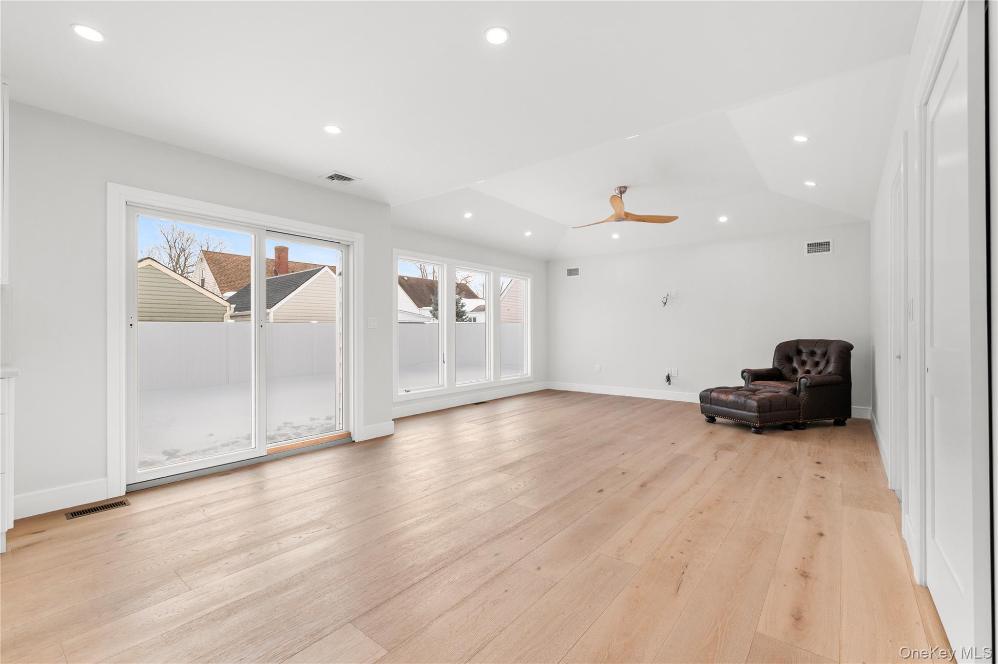 254 Elizabeth Avenue, Oceanside, NY 11572