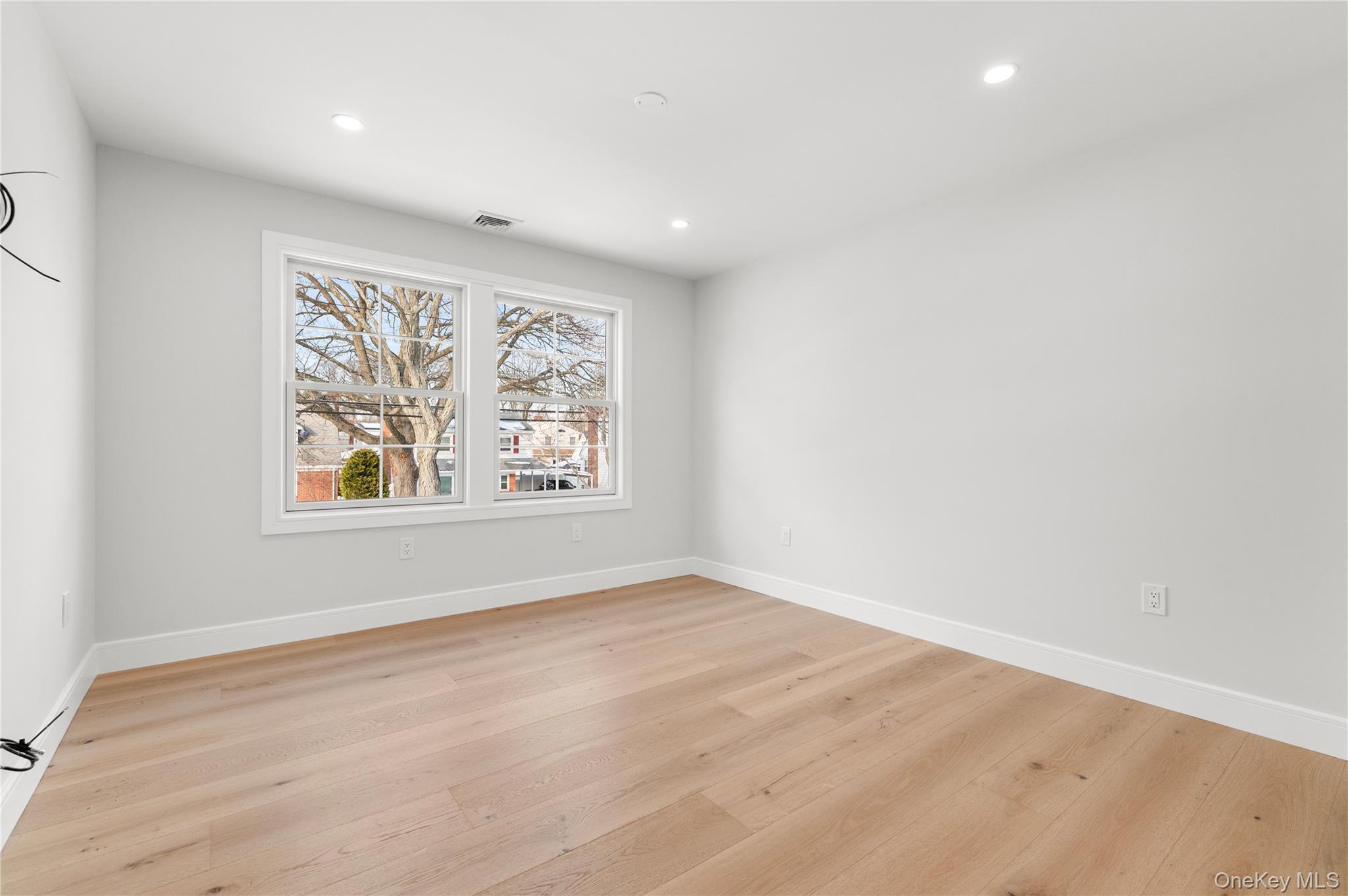 254 Elizabeth Avenue, Oceanside, NY 11572