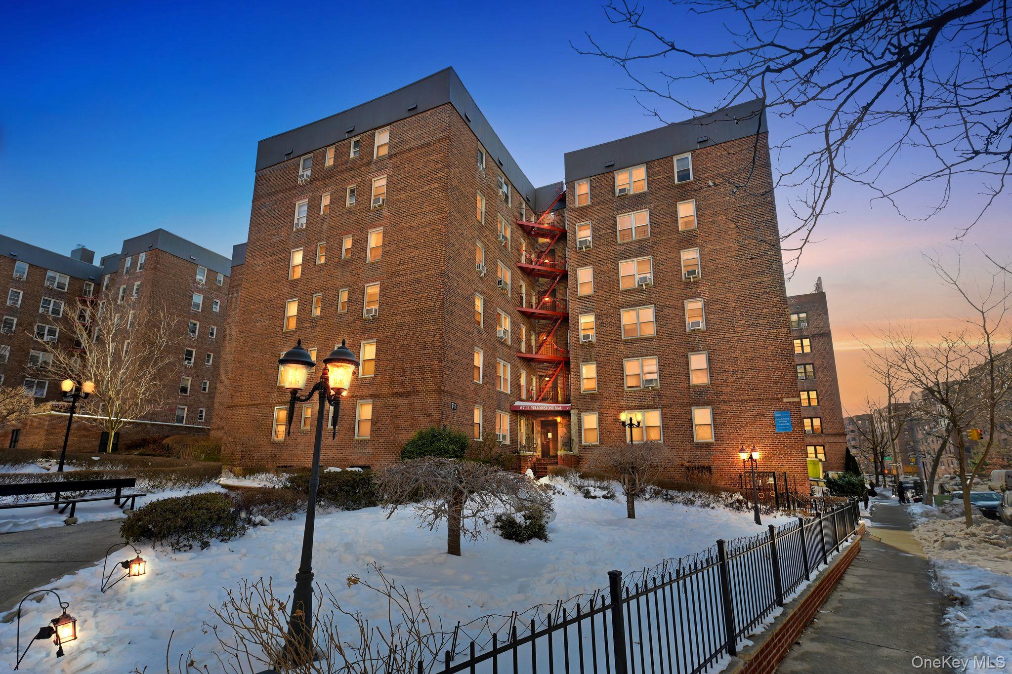 67-11 Yellowstone Boulevard # 5B, Forest Hills, NY 11375