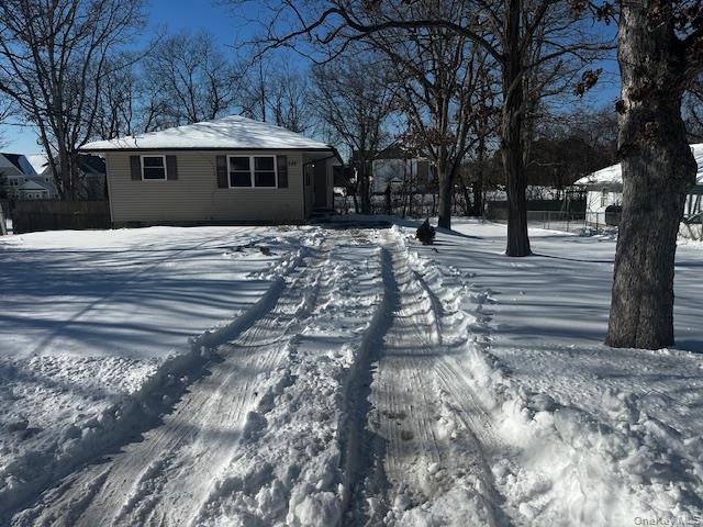 542 Post Avenue, Bellport, NY 11713