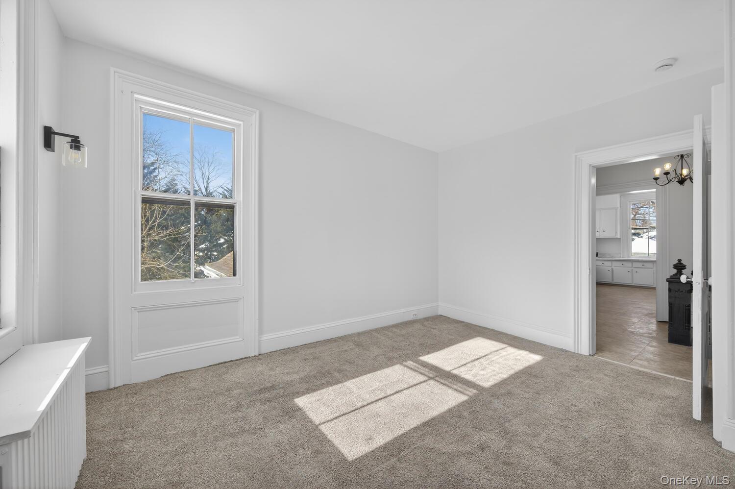 4 Parkview Terrace # 2, Huntington, NY 11743