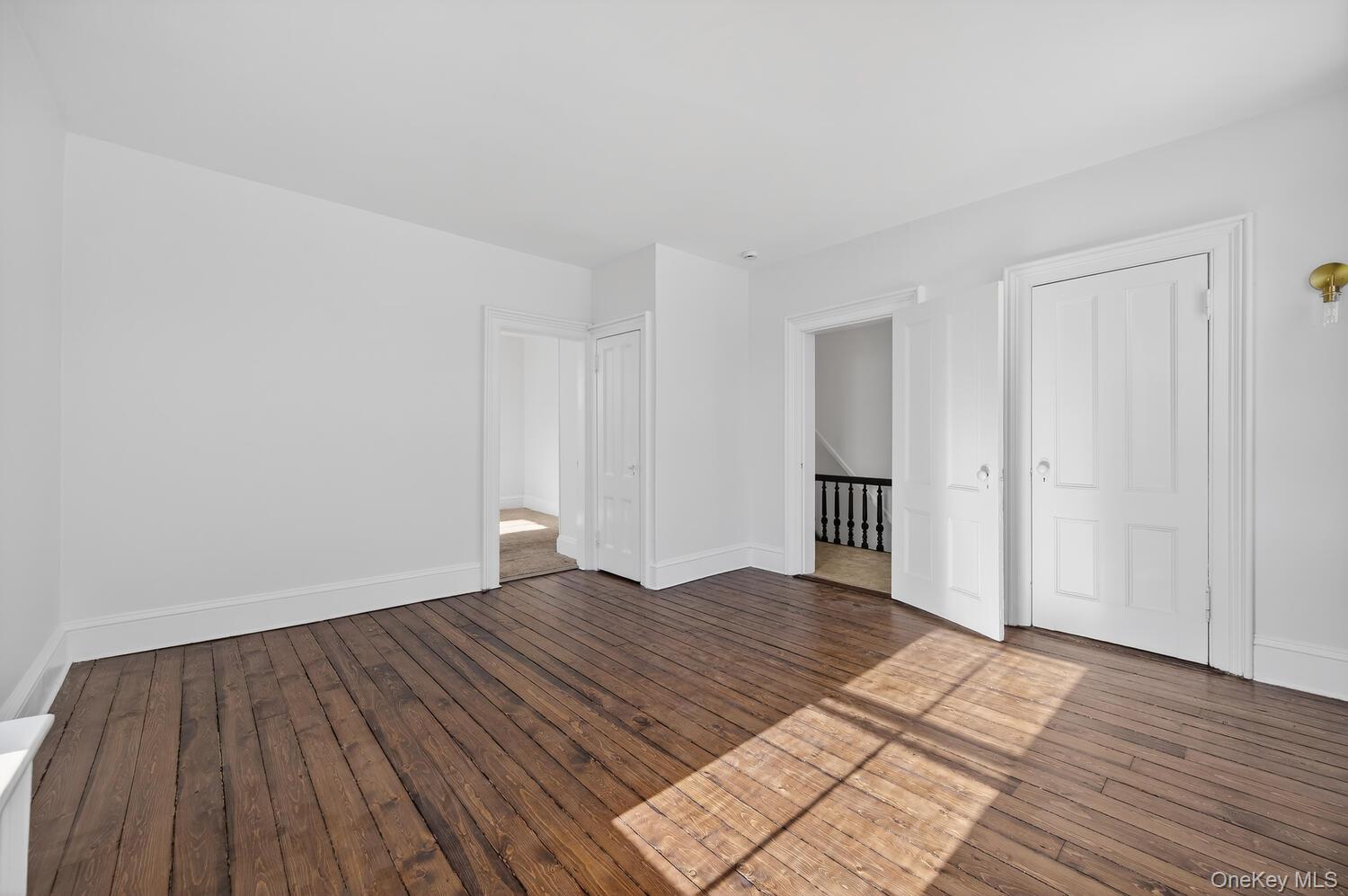 4 Parkview Terrace # 2, Huntington, NY 11743