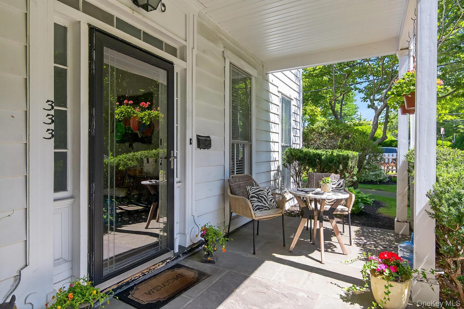 4 Parkview Terrace # 2, Huntington, NY 11743