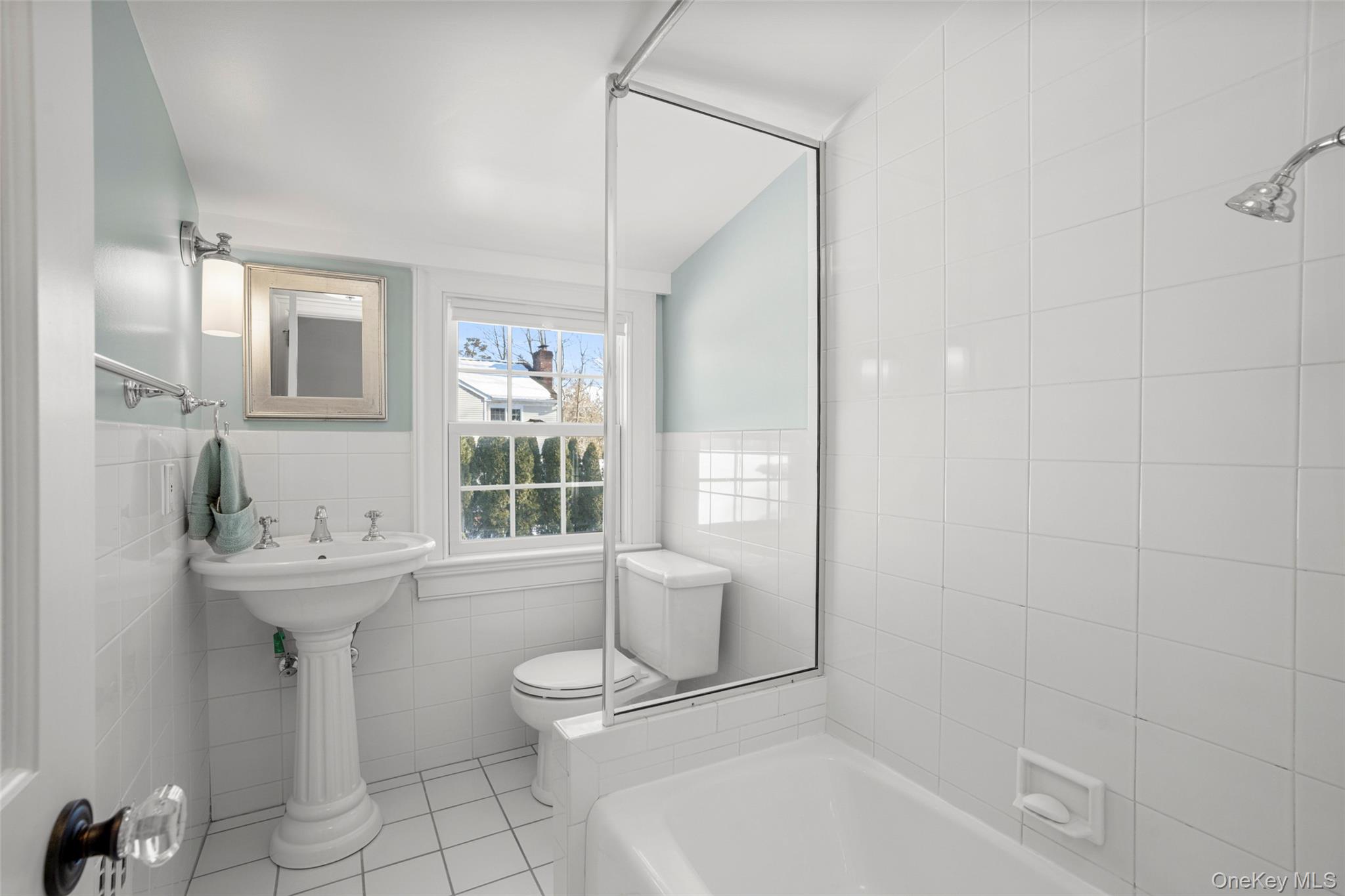 22 Ferncliff Road, Scarsdale, NY 10583