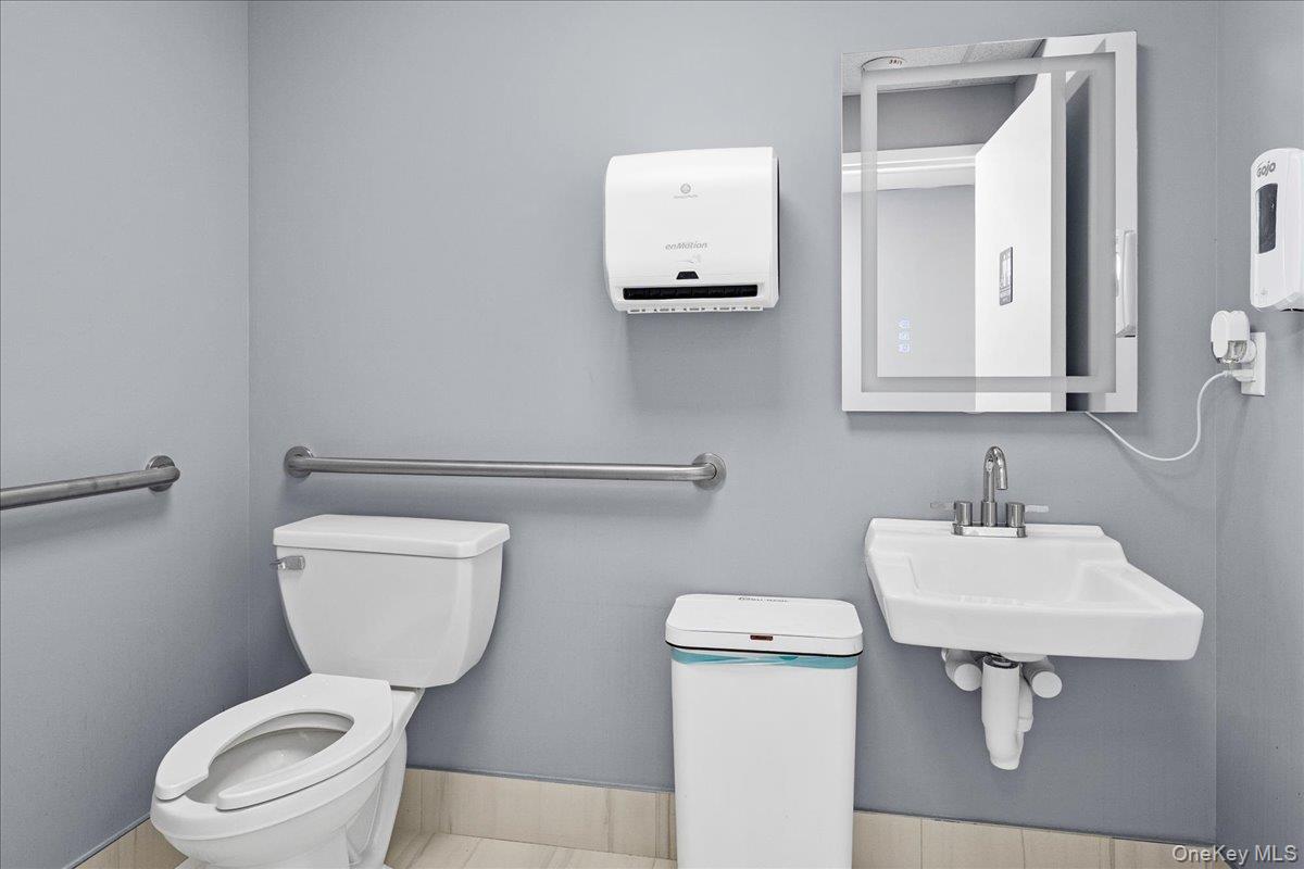 2001 Route 17M, Goshen, NY 10924