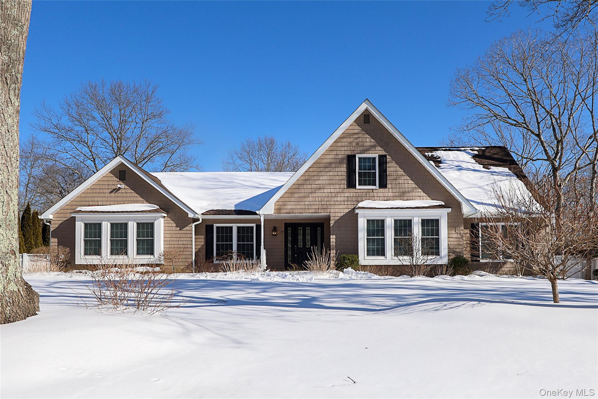 77 Van Buren Street, Port Jefferson Station, NY 11776