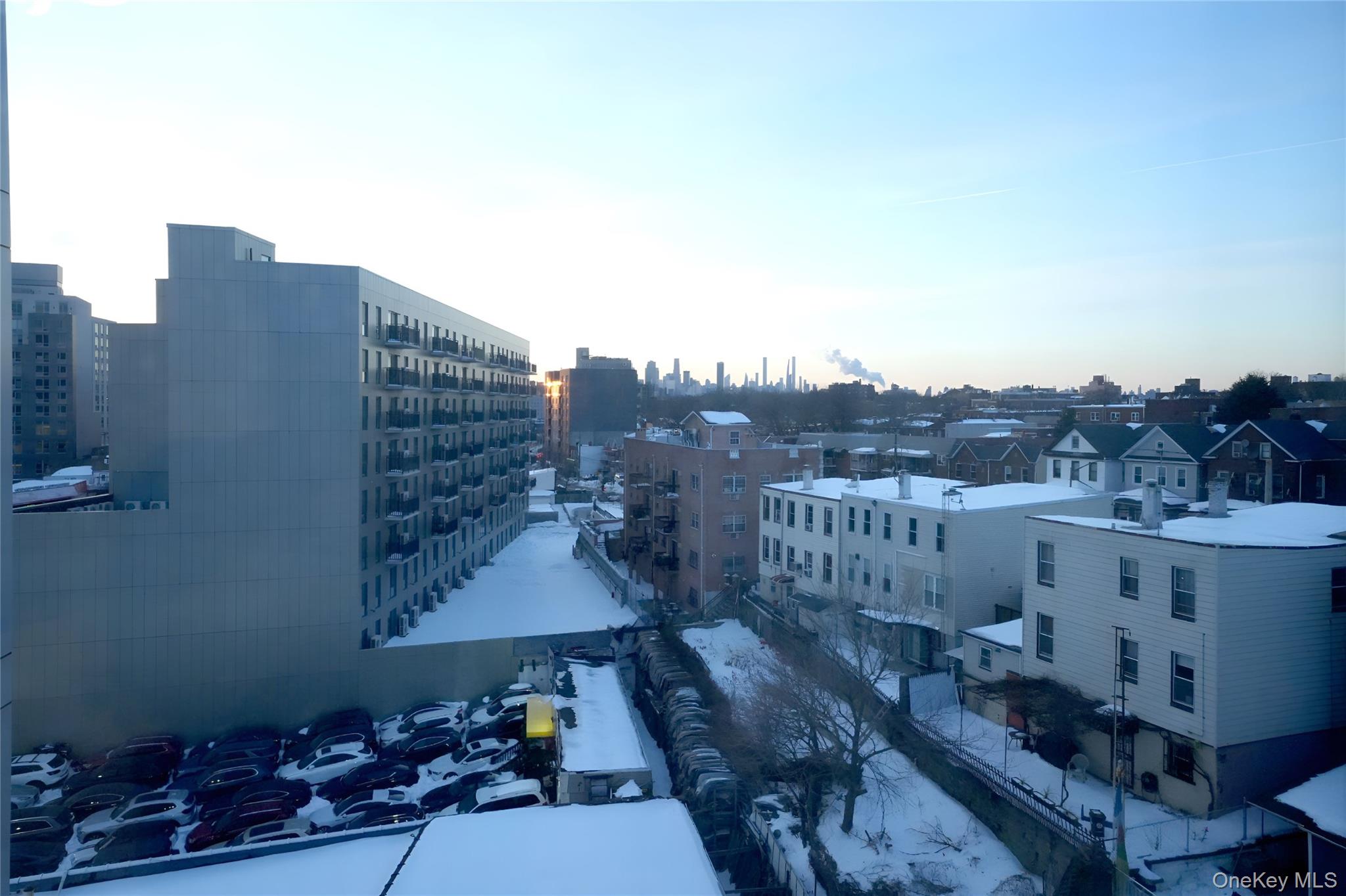 7065 Queens Boulevard # 8J, Woodside, NY 11377