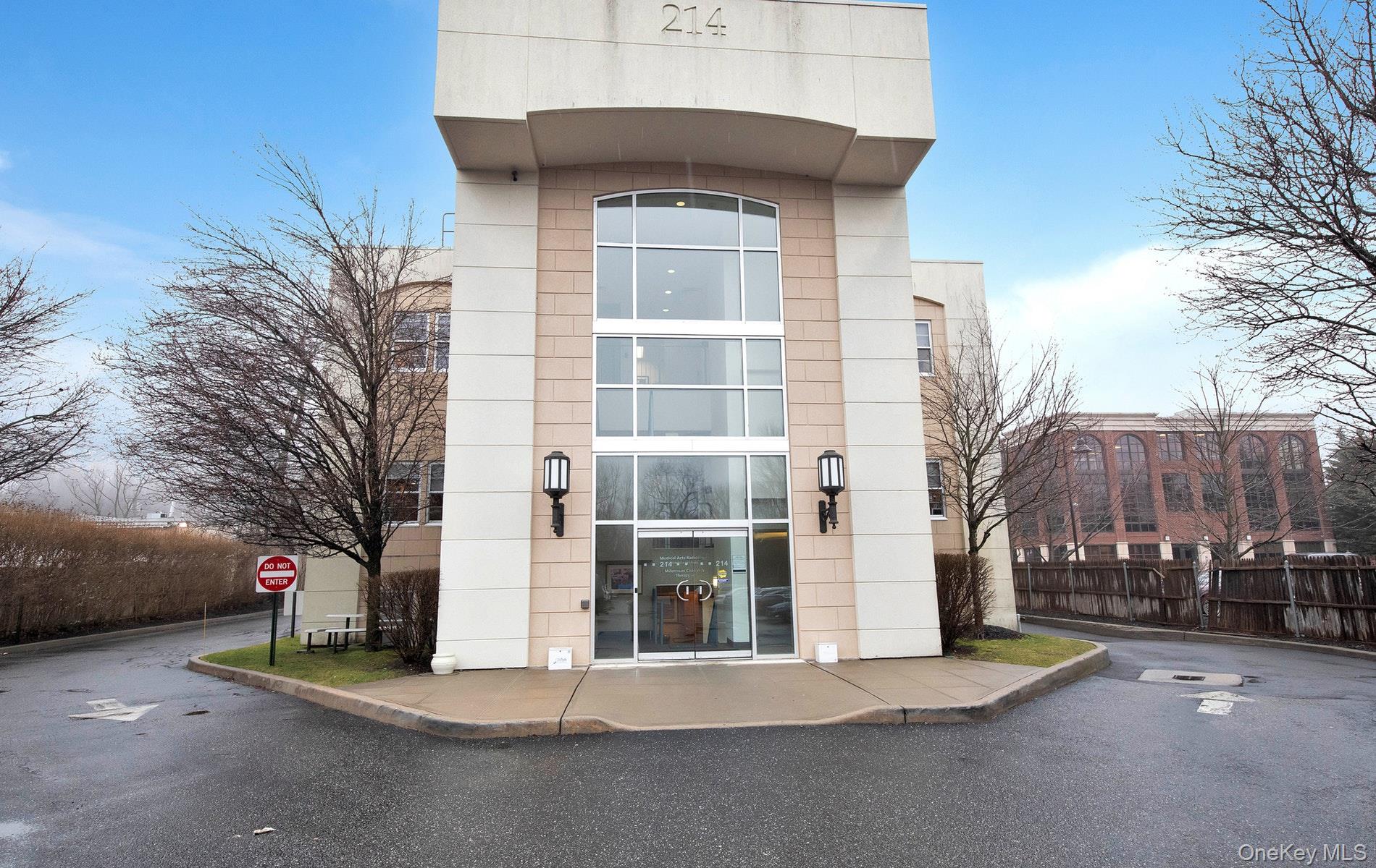 214 Wall Street # 1, Huntington, NY 11743