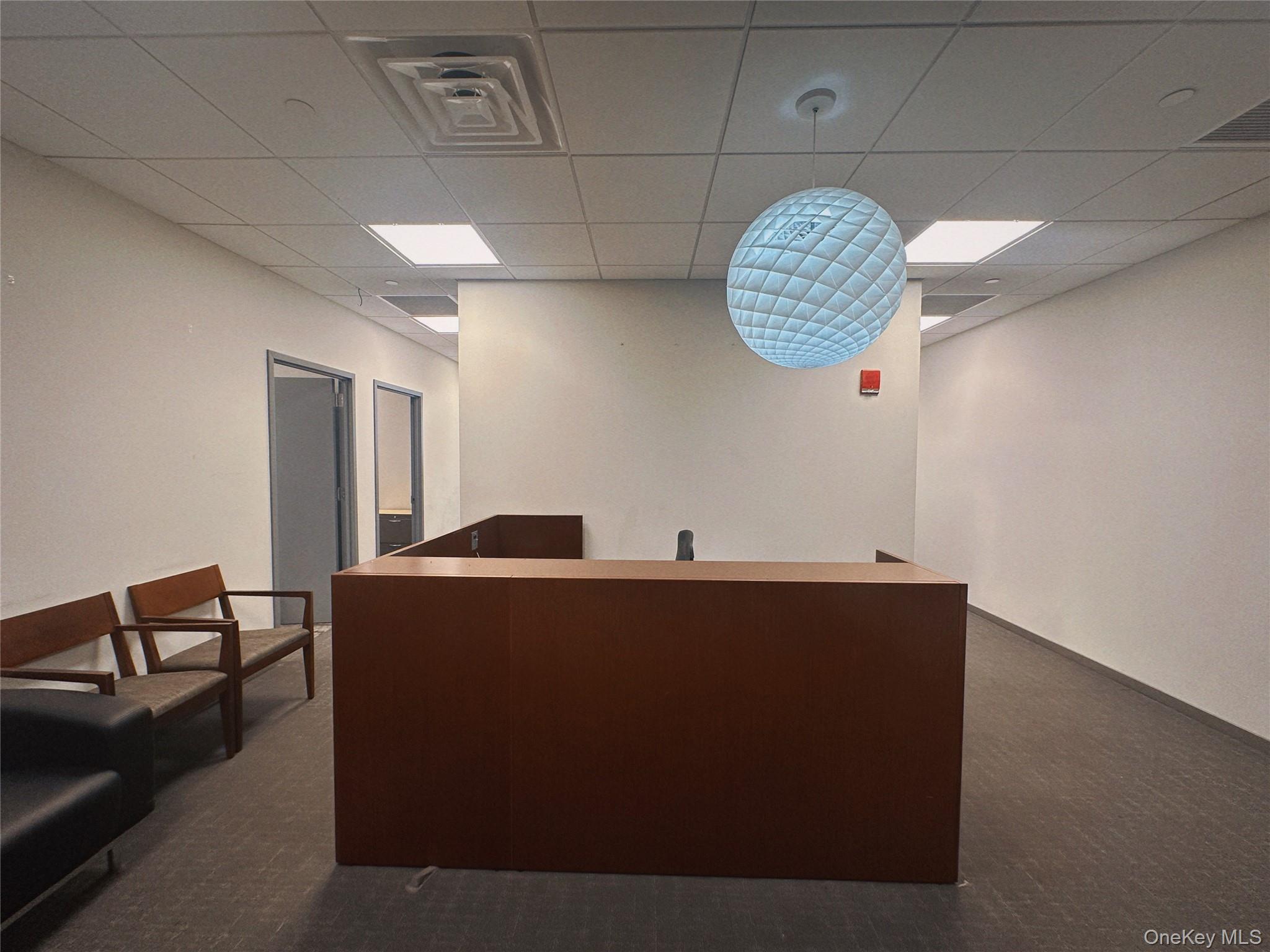 131-07 40th Rd # E27-E28, Flushing, NY 11354