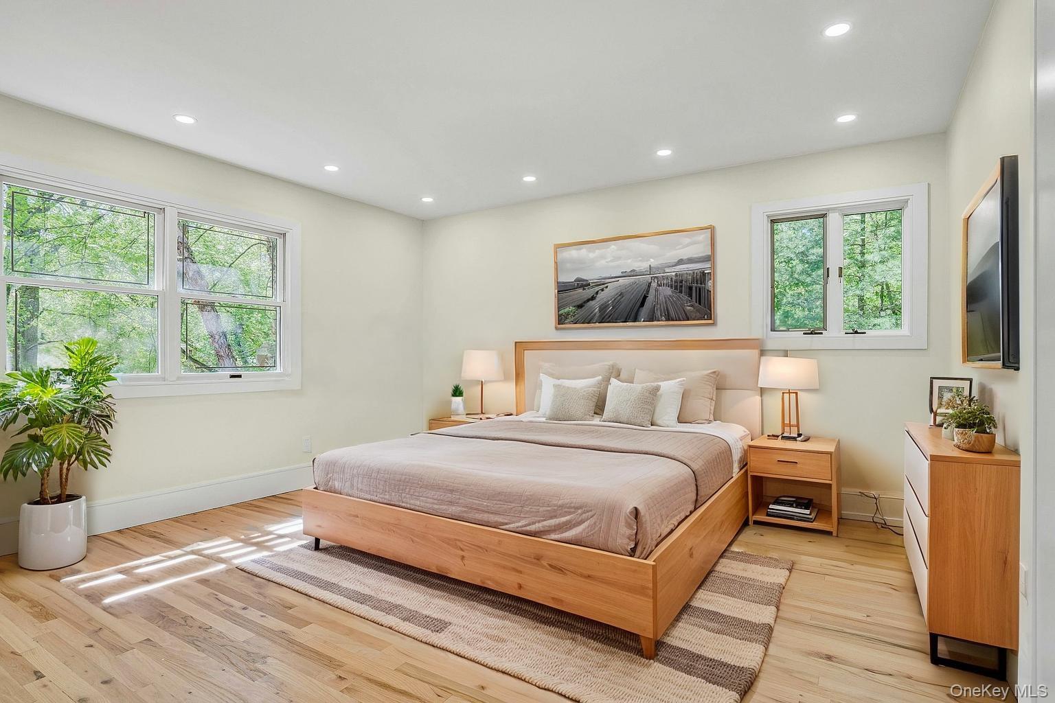 7 McCulloch Drive, Dix Hills, NY 11746