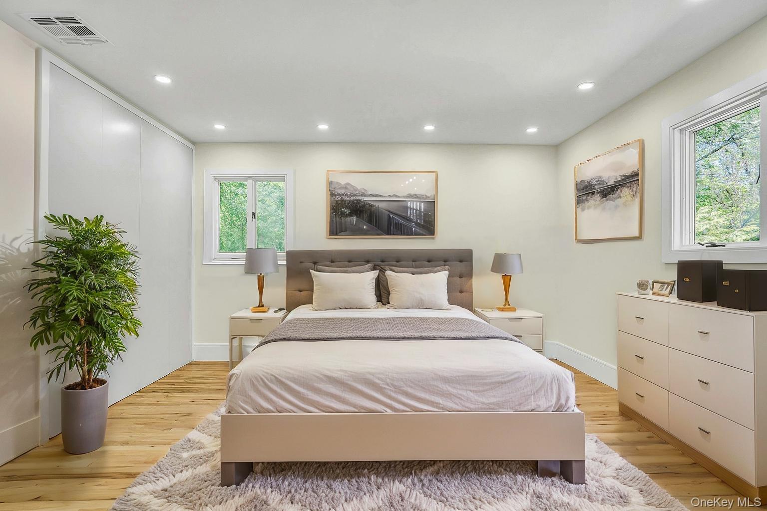 7 McCulloch Drive, Dix Hills, NY 11746