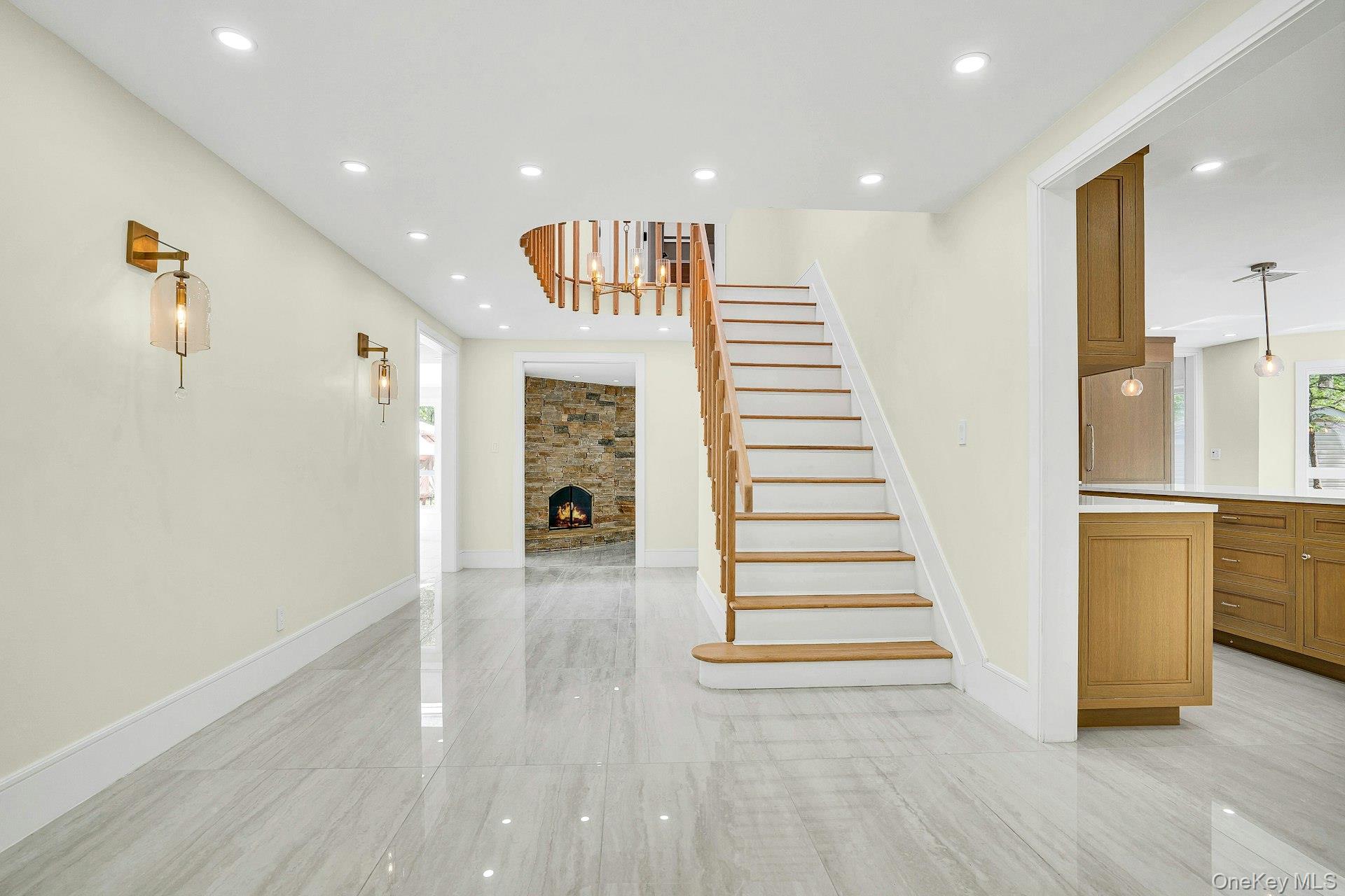 7 McCulloch Drive, Dix Hills, NY 11746