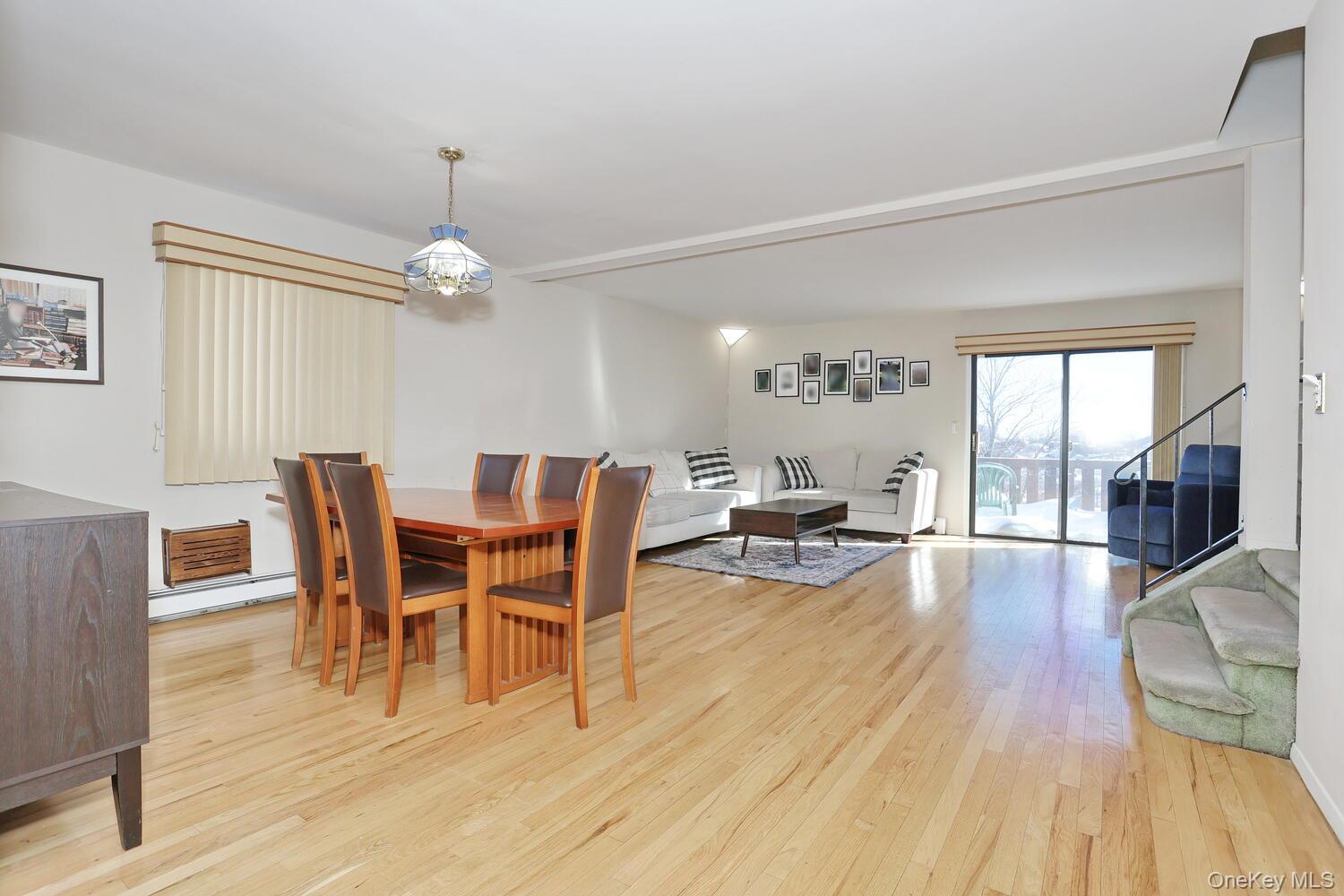 25 Buckingham Court, Pomona, NY 10970