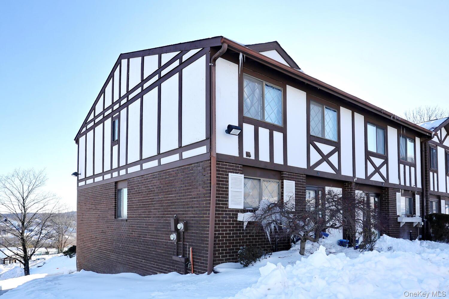 25 Buckingham Court, Pomona, NY 10970