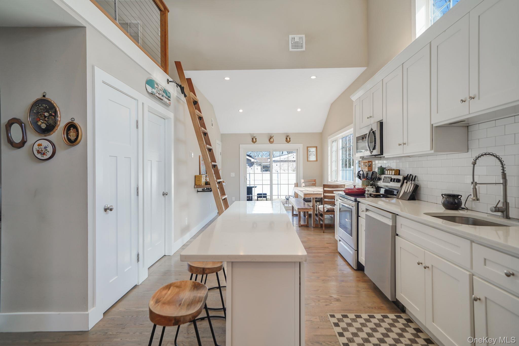 9 Park Place, Patchogue, NY 11772