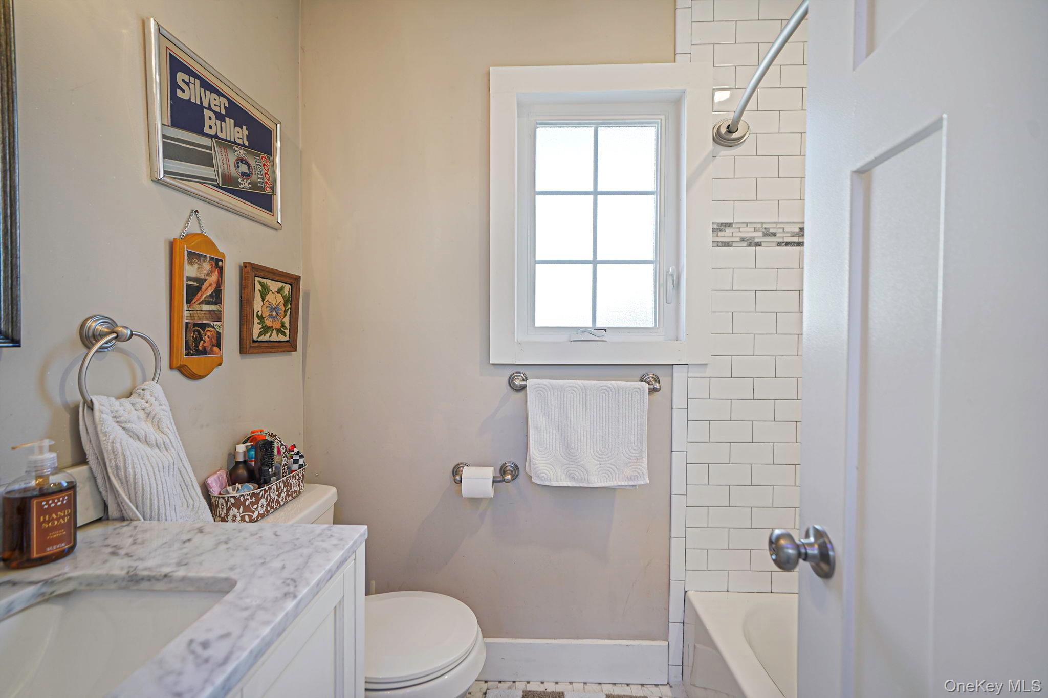 9 Park Place, Patchogue, NY 11772