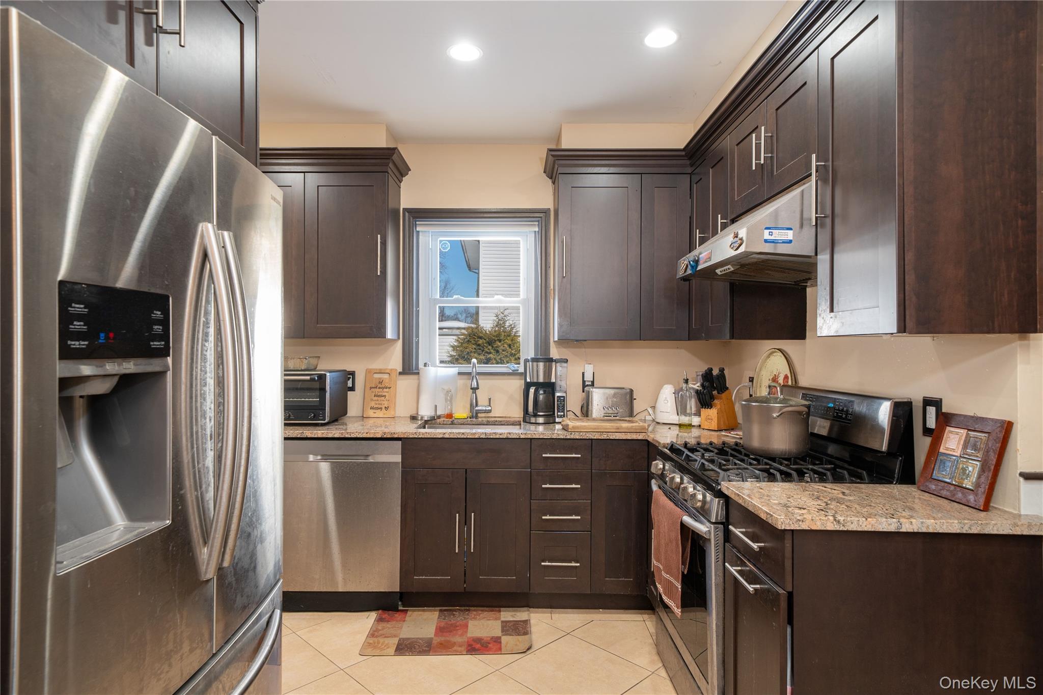 41 Clover Street, Yonkers, NY 10703