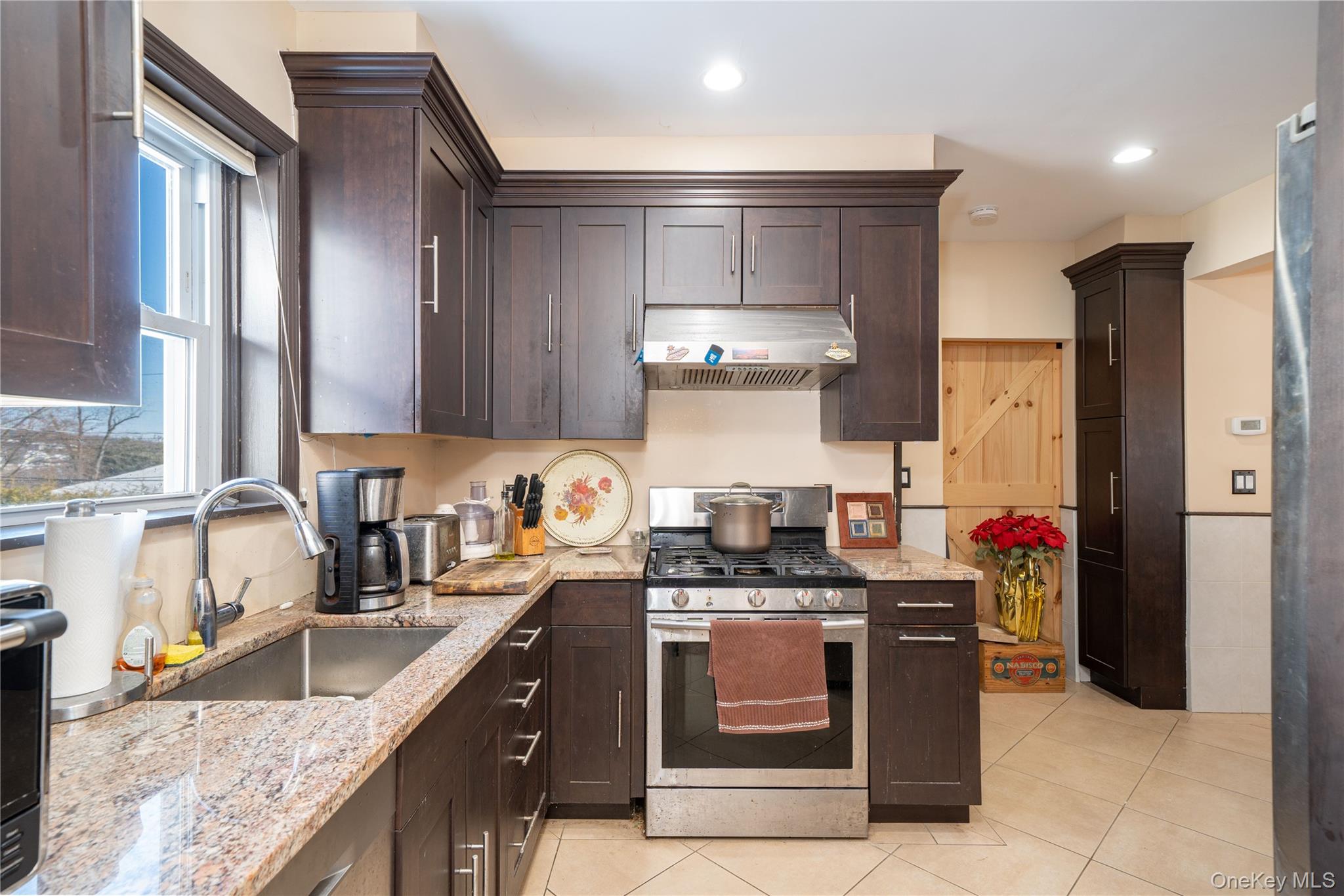 41 Clover Street, Yonkers, NY 10703