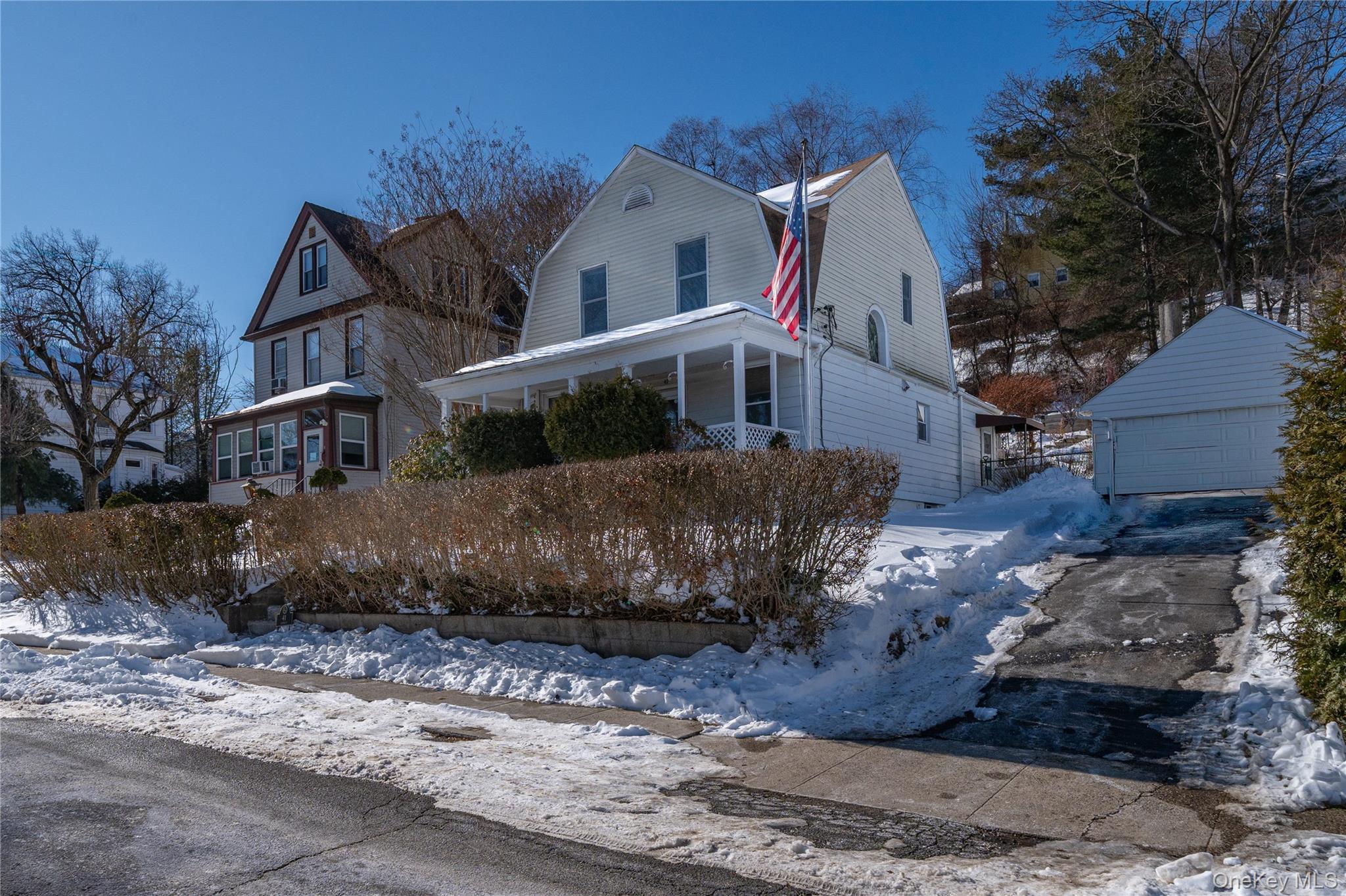 41 Clover Street, Yonkers, NY 10703