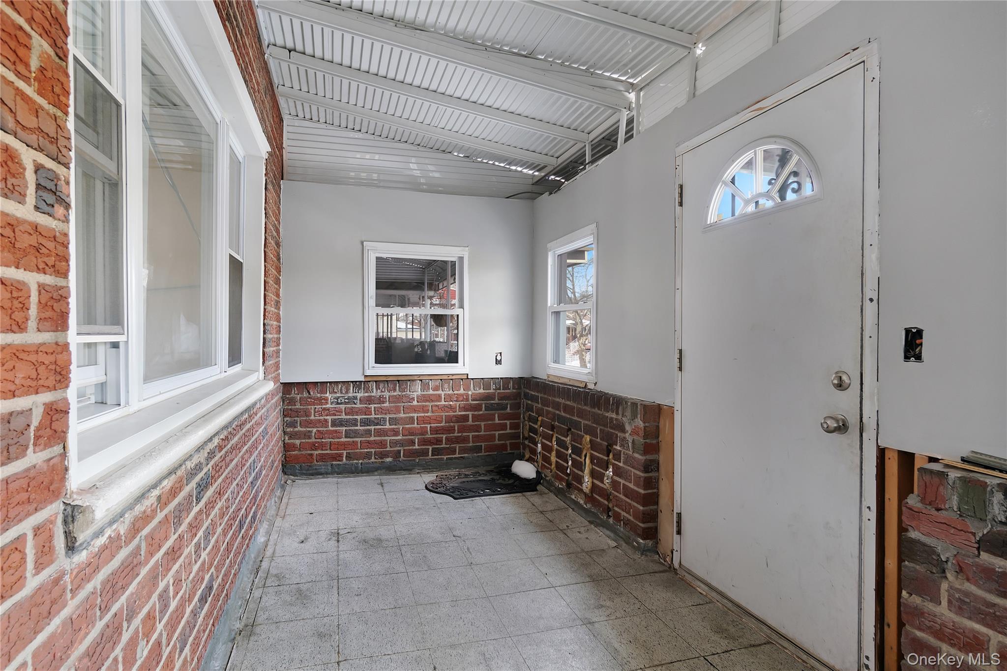 735 E 95th Streets, Brooklyn, NY 11236